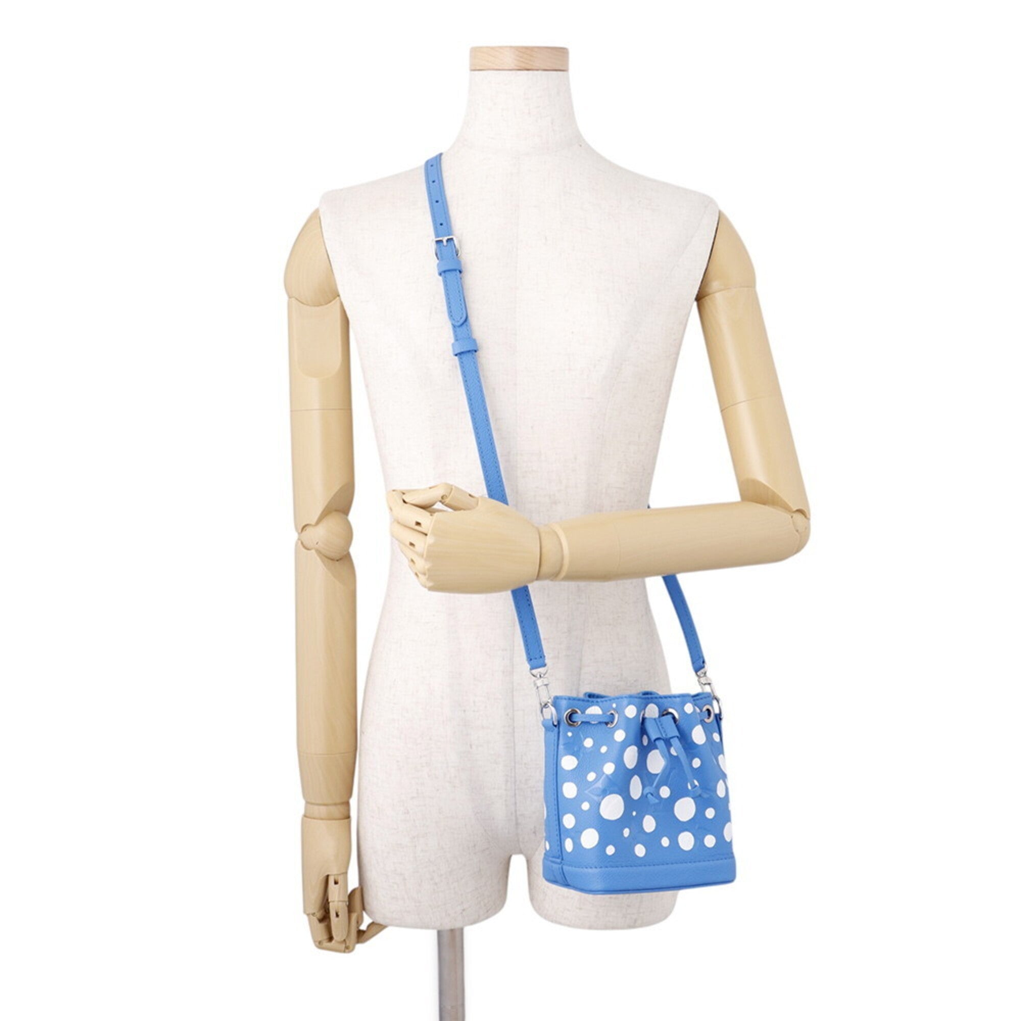 Louis Vuitton Blue White Monogram Empreinte Handbag (Pre-Owned)