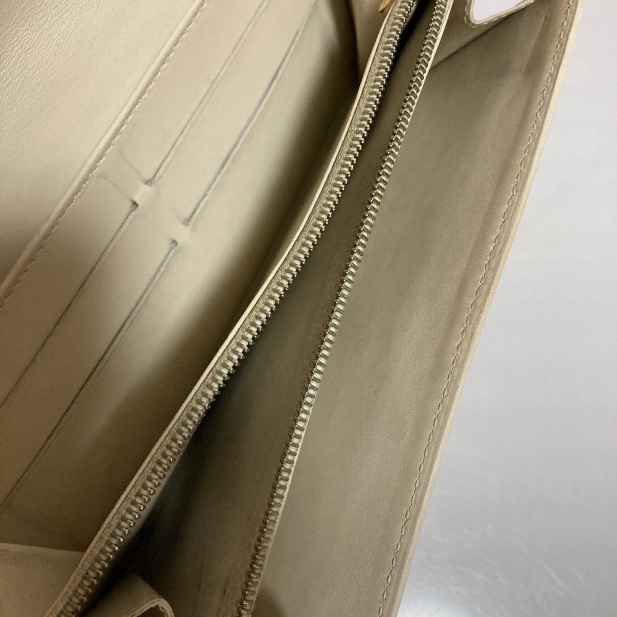 Louis Vuitton Vernis Yellow Vernis Long Wallet (Bi-Fold) (Pre-Owned)