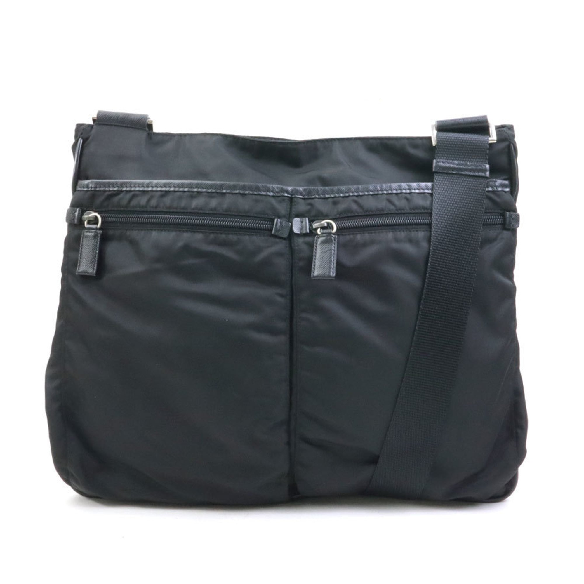 Prada Black Nylon Shoulder Bag (Pre-Owned)