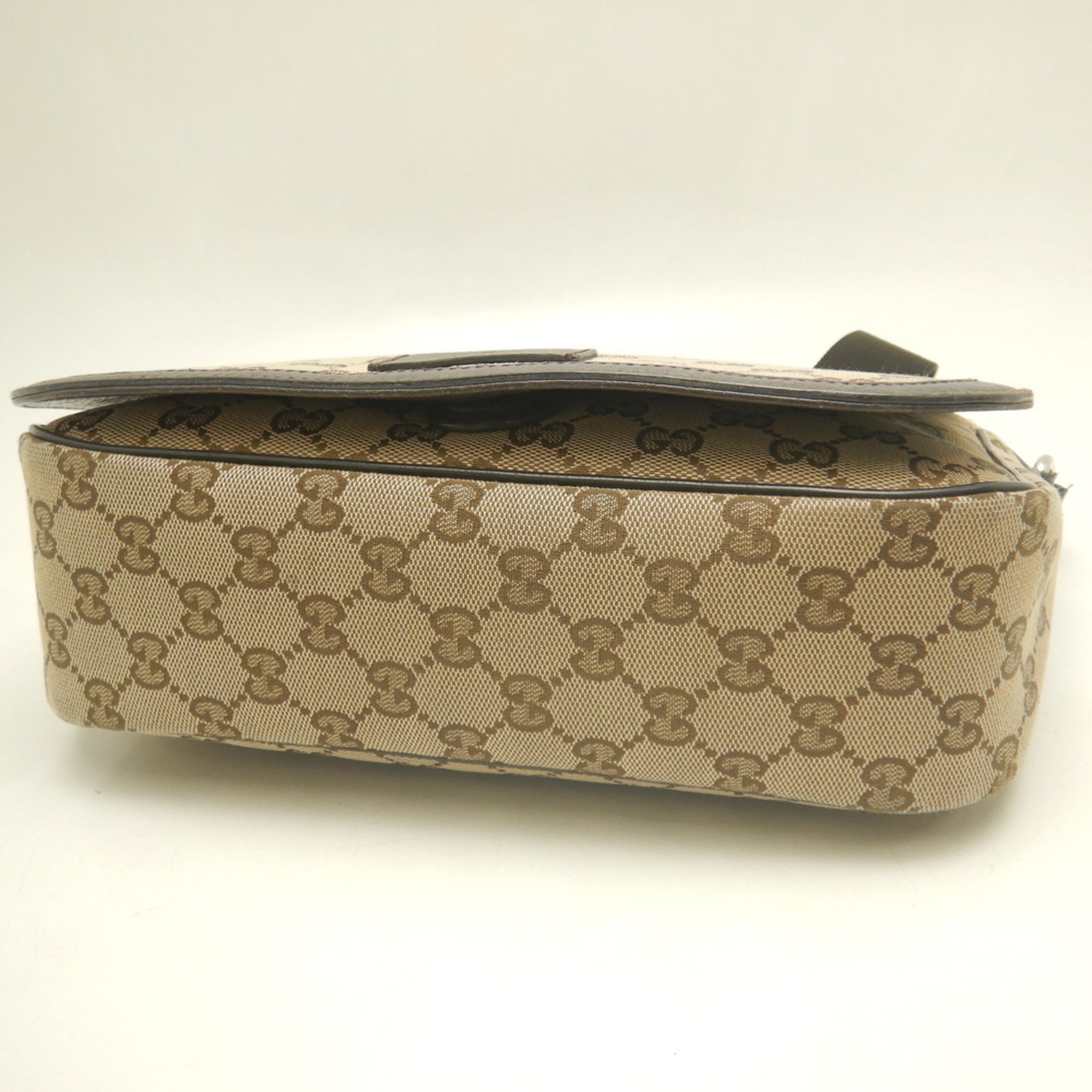 Gucci Beige Gg Canvas Leather Shoulder Bag (Pre-Owned)