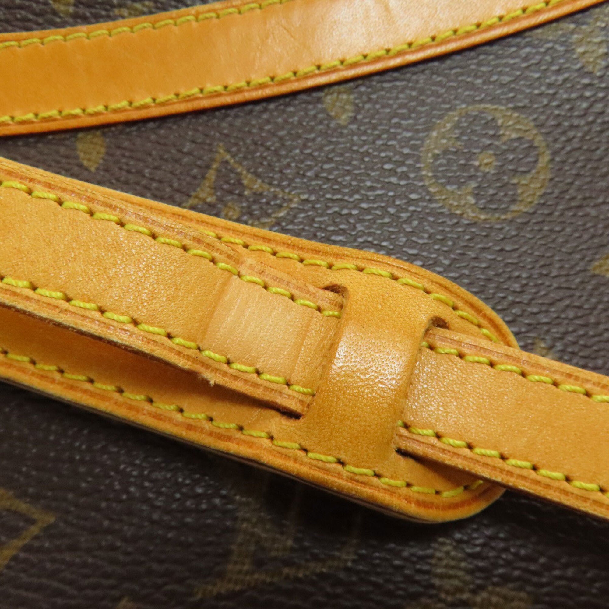 Louis Vuitton Brown Monogram Monogram Canvas Shoulder Bag (Pre-Owned)