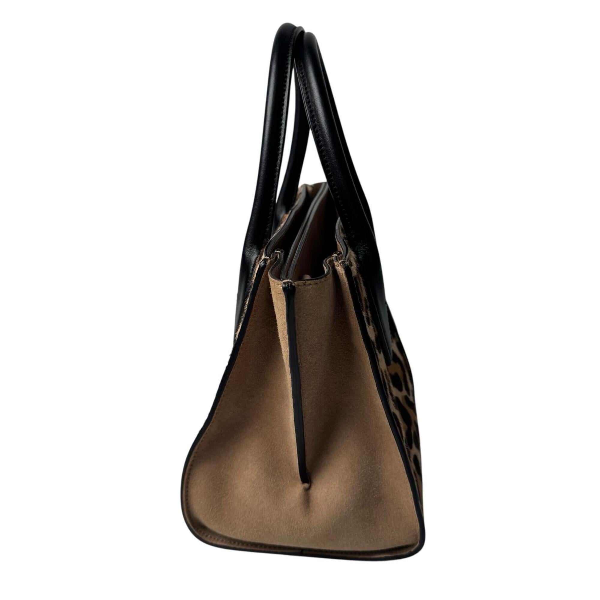 Tod's Brown Leather Handbag Shoulder Bag (Pre-Owned)