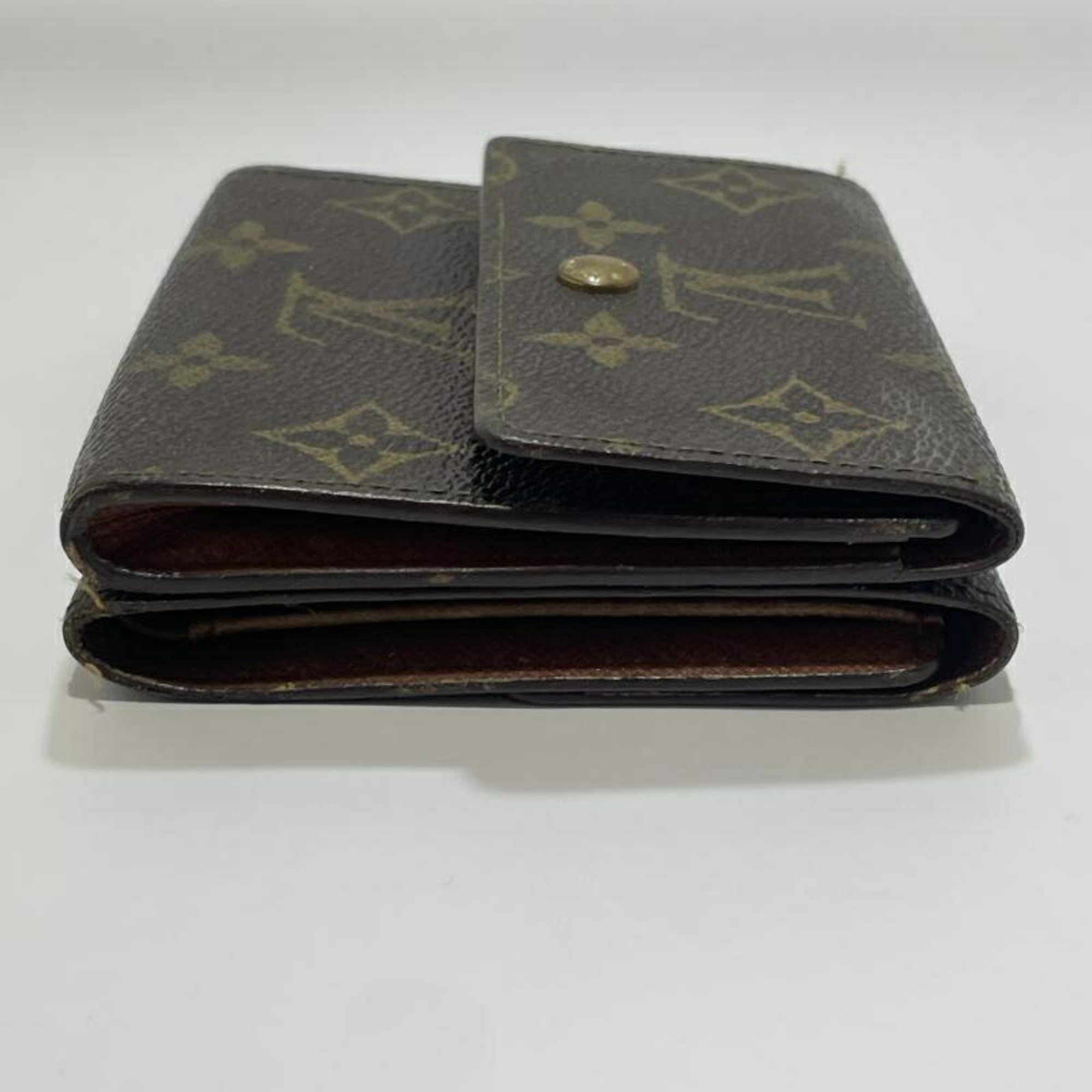 Louis Vuitton Monogram Brown Monogram Wallet (Tri-Fold) (Pre-Owned)