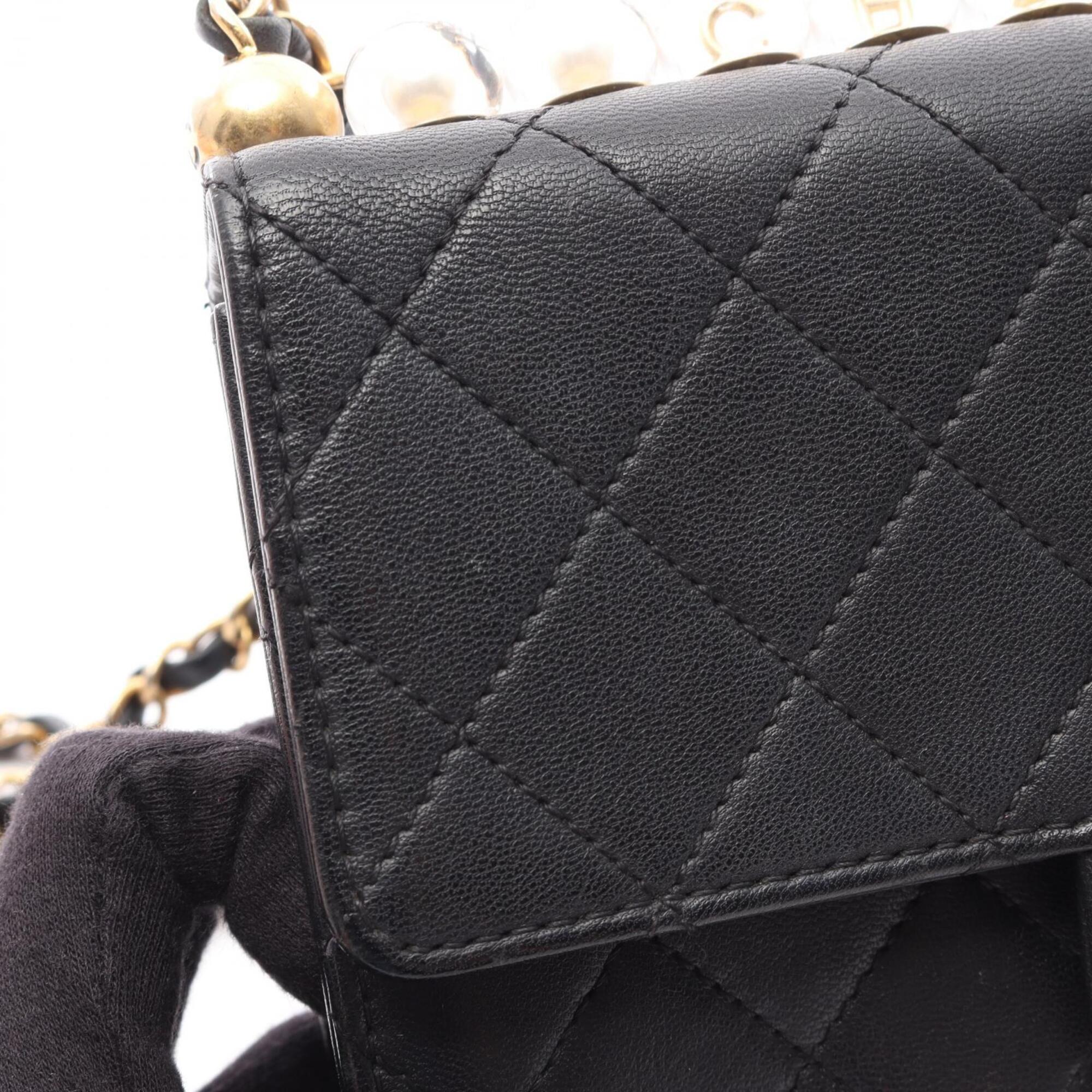 Chanel Black Leather Handbag Shoulder Bag (Pre-Owned)