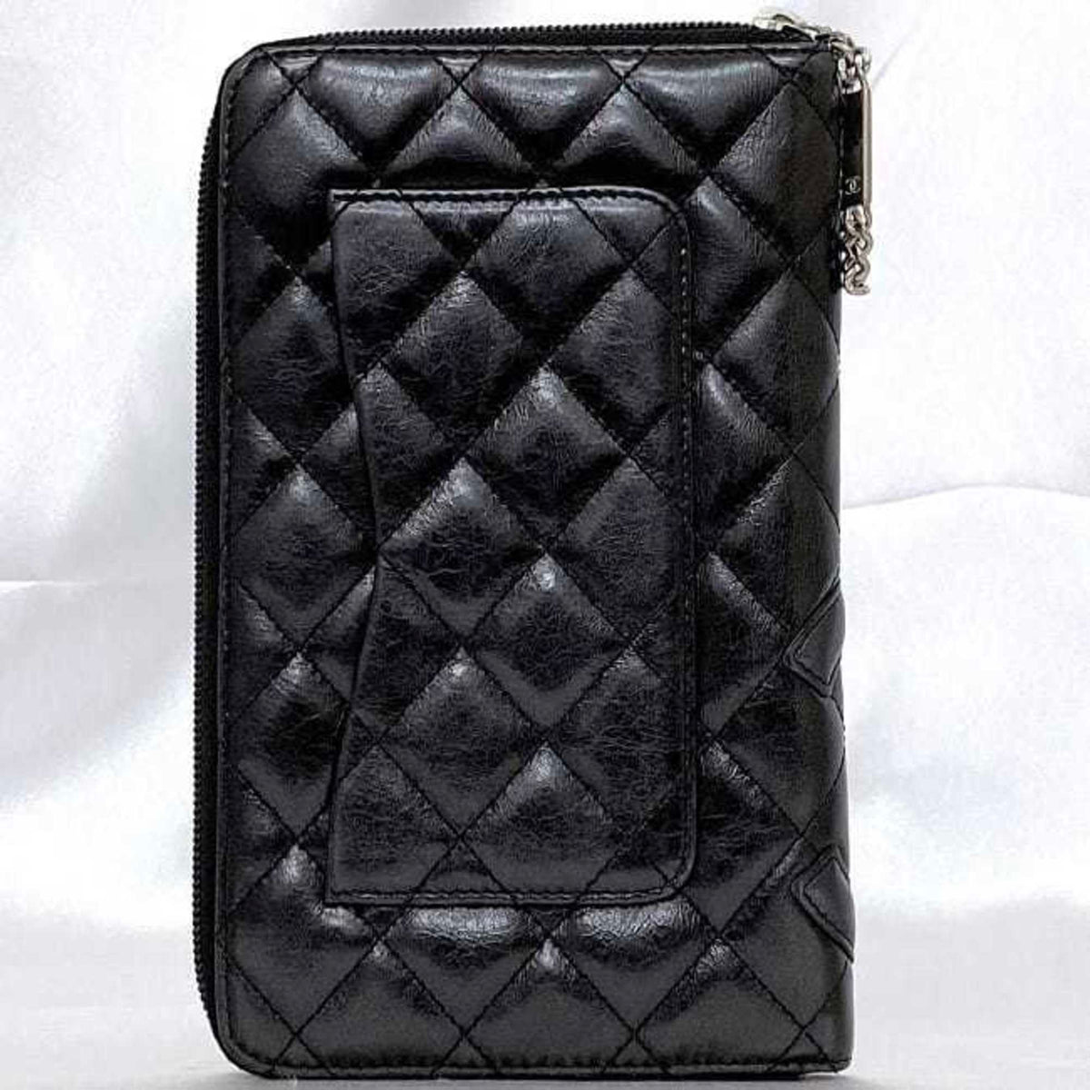 Chanel Black Leather Long Wallet (Bi-Fold) (Pre-Owned)