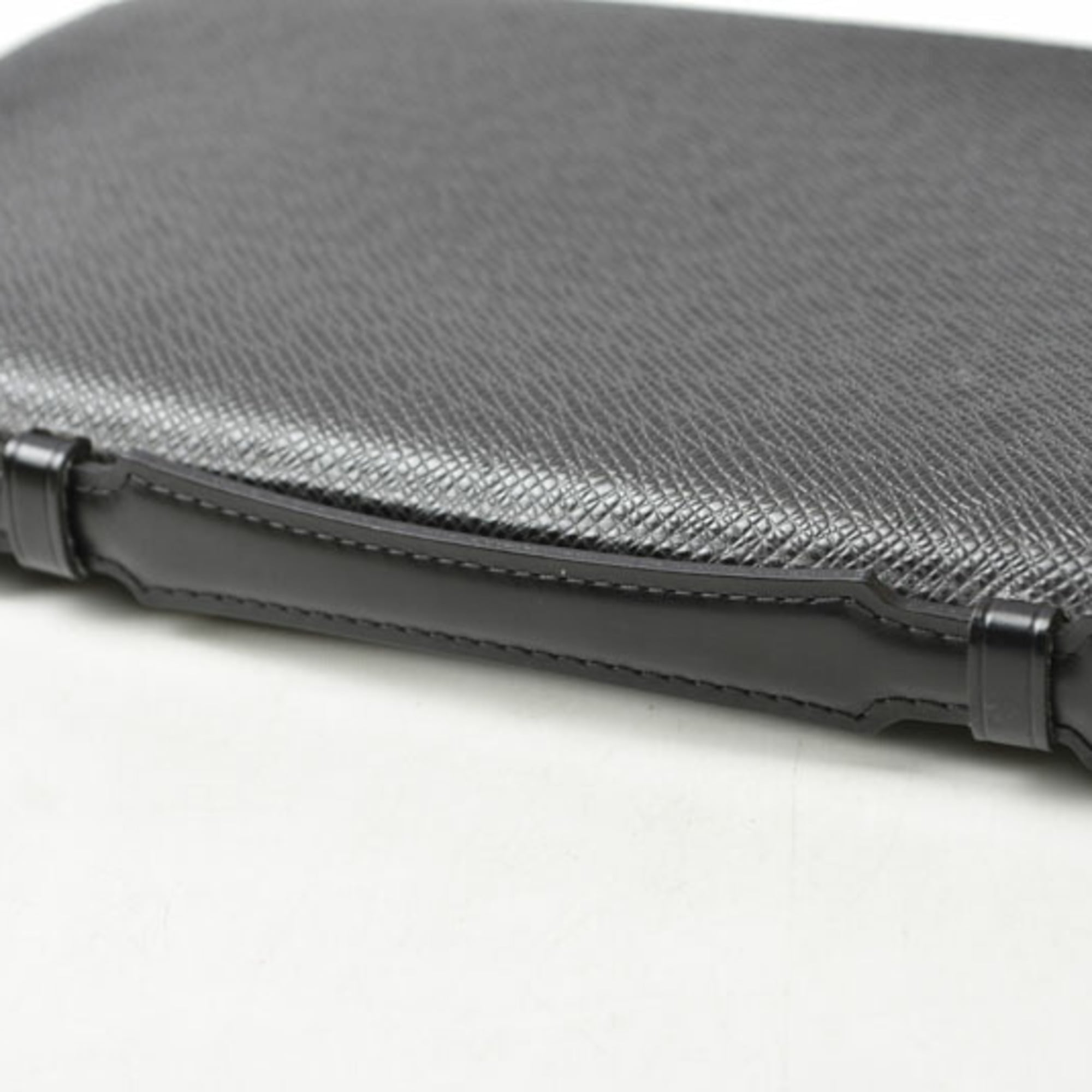 Louis Vuitton Taiga Ardoise Taiga Leather Long Wallet (Bi-Fold) (Pre-Owned)