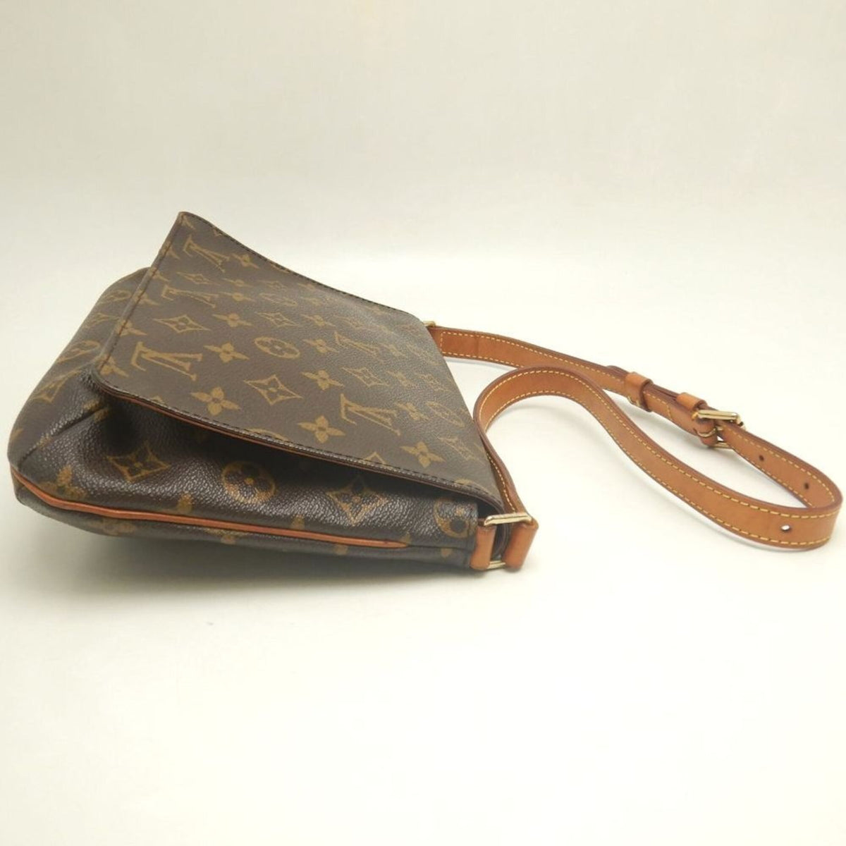 Louis Vuitton Monogram Brown Monogram Shoulder Bag (Pre-Owned)