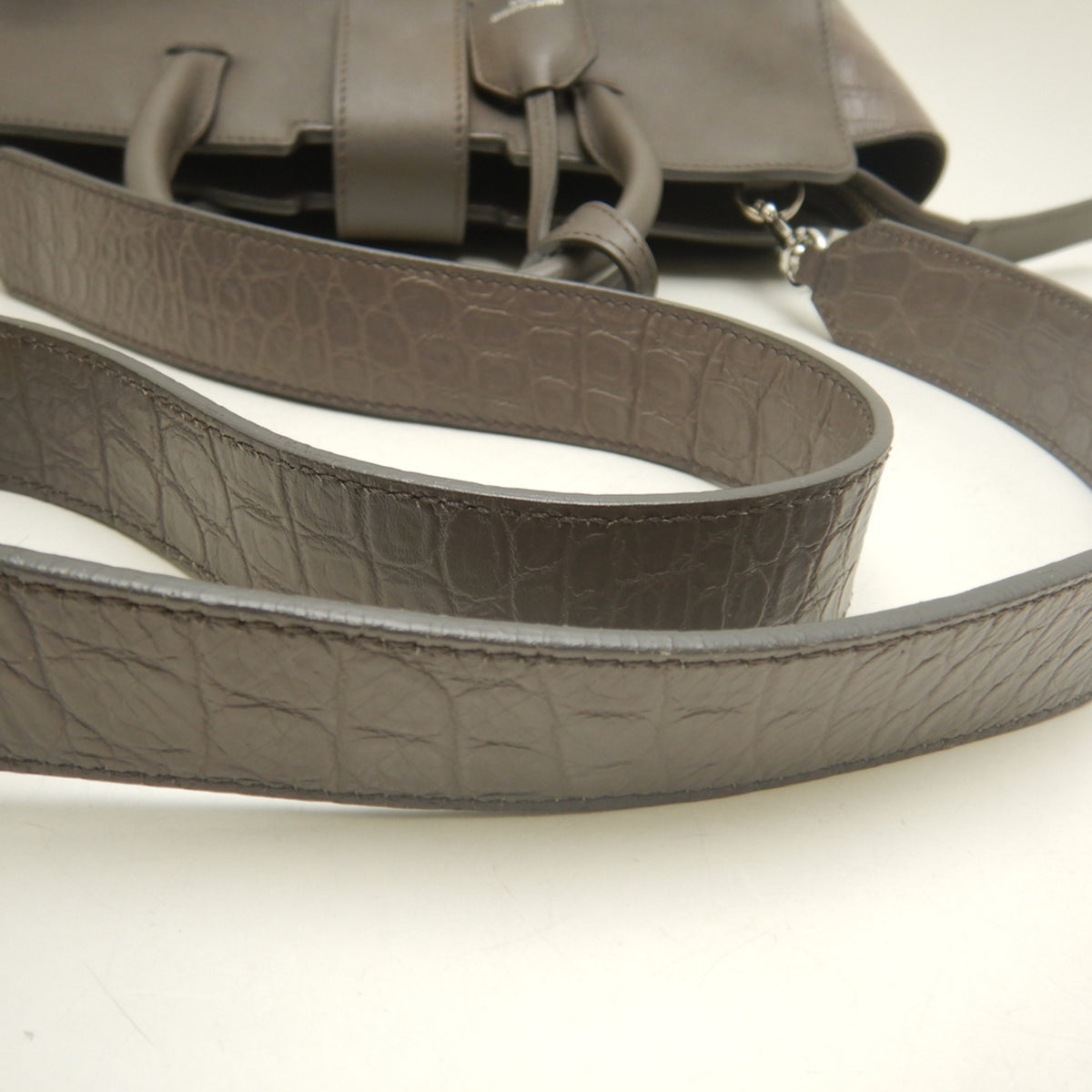 Yves Saint Laurent Gray Yellow Leather Handbag (Pre-Owned)