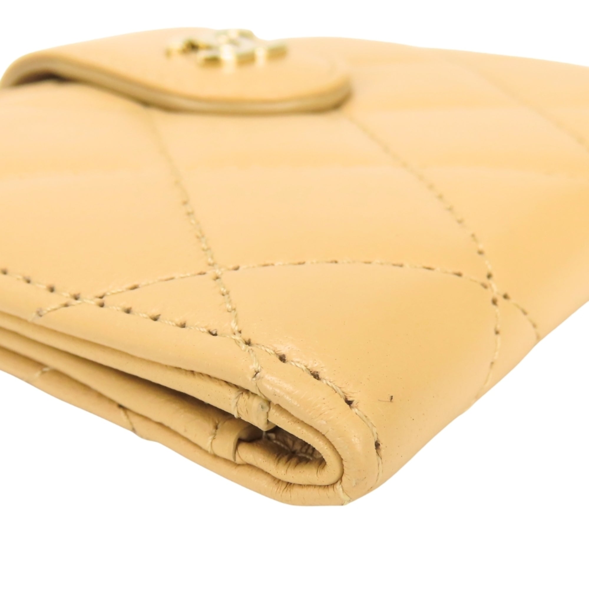 Chanel Beige Leather Coin Purse/Coin Case (Pre-Owned)
