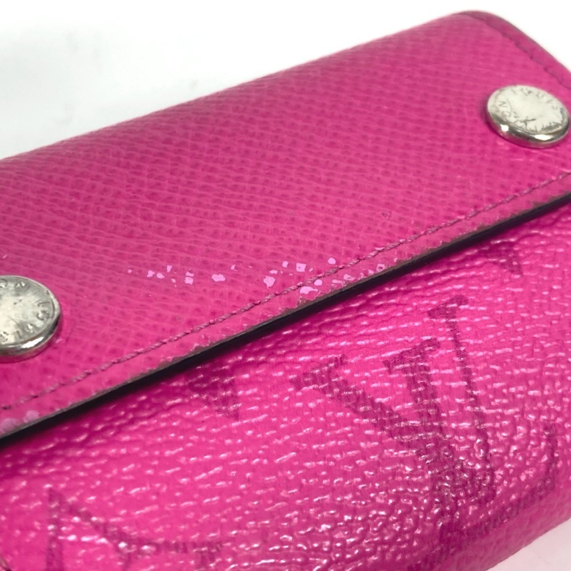Louis Vuitton Pink Taiga Leather Wallet (Tri-Fold) (Pre-Owned)