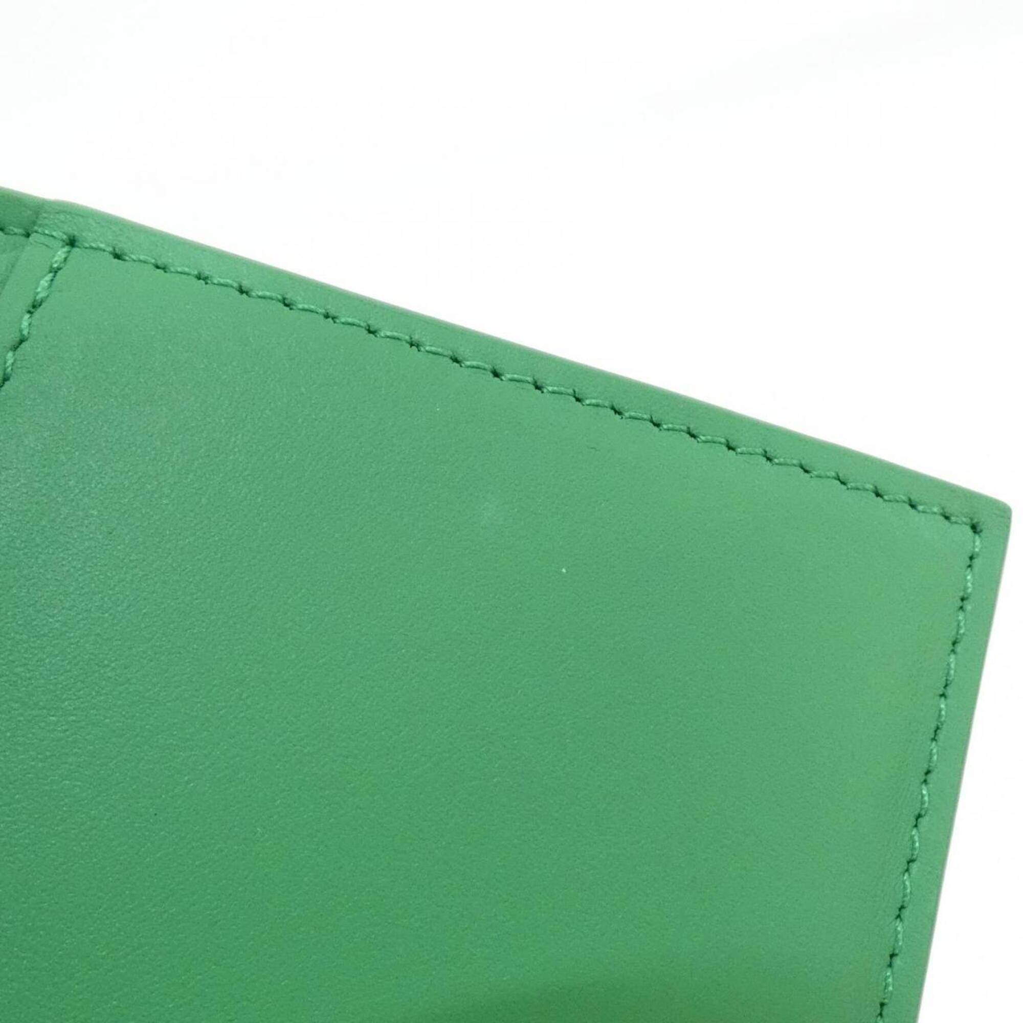 Louis Vuitton Taurillon Green Leather Wallet (Tri-Fold) (Pre-Owned)