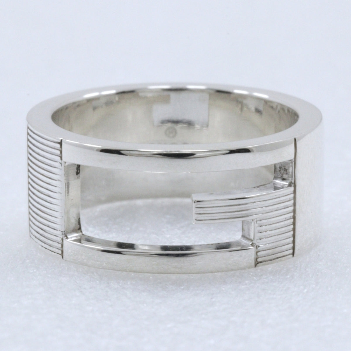 Gucci Silver 925 Band Ring (Pre-Owned)