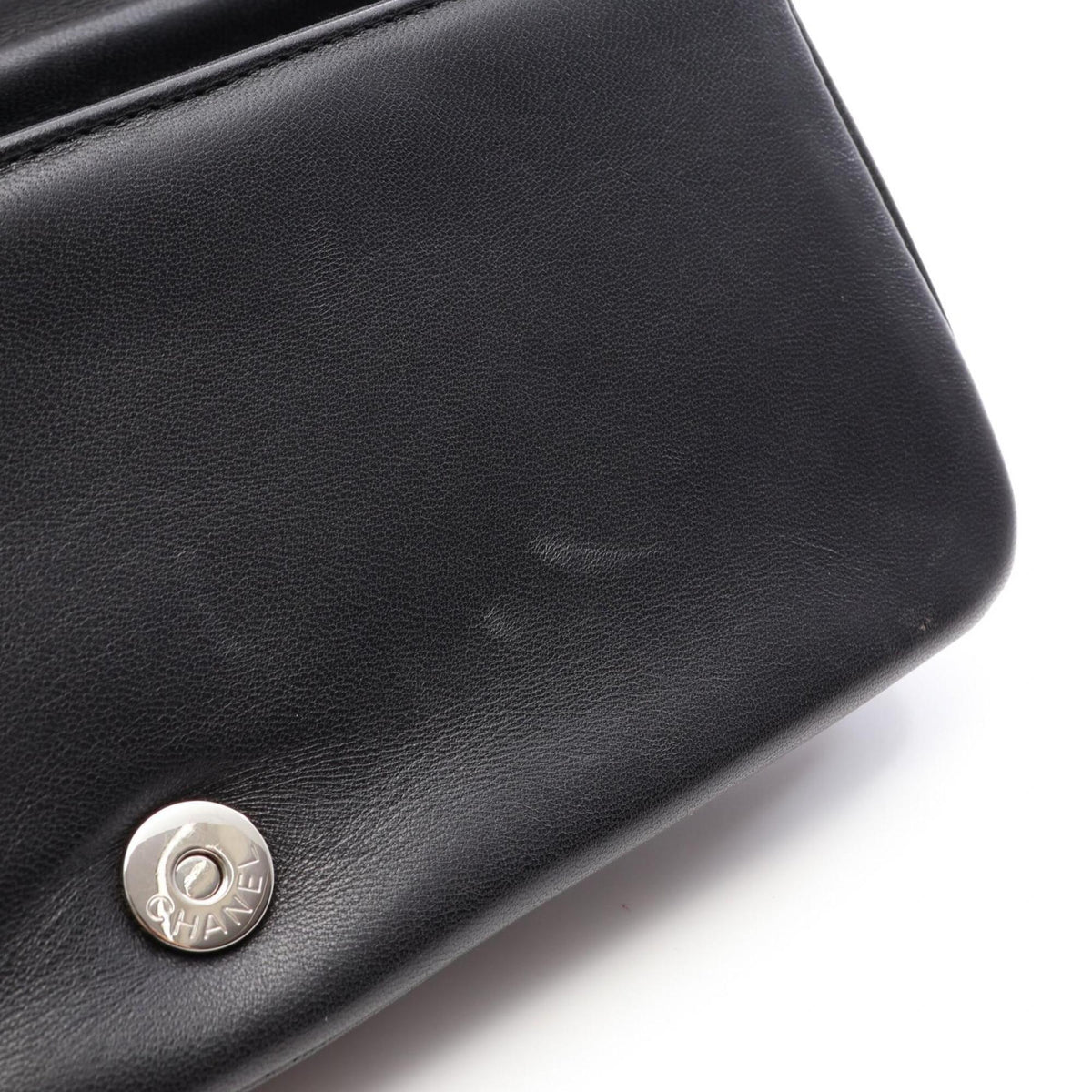 Chanel Black Handbag Shoulder Bag (Pre-Owned)