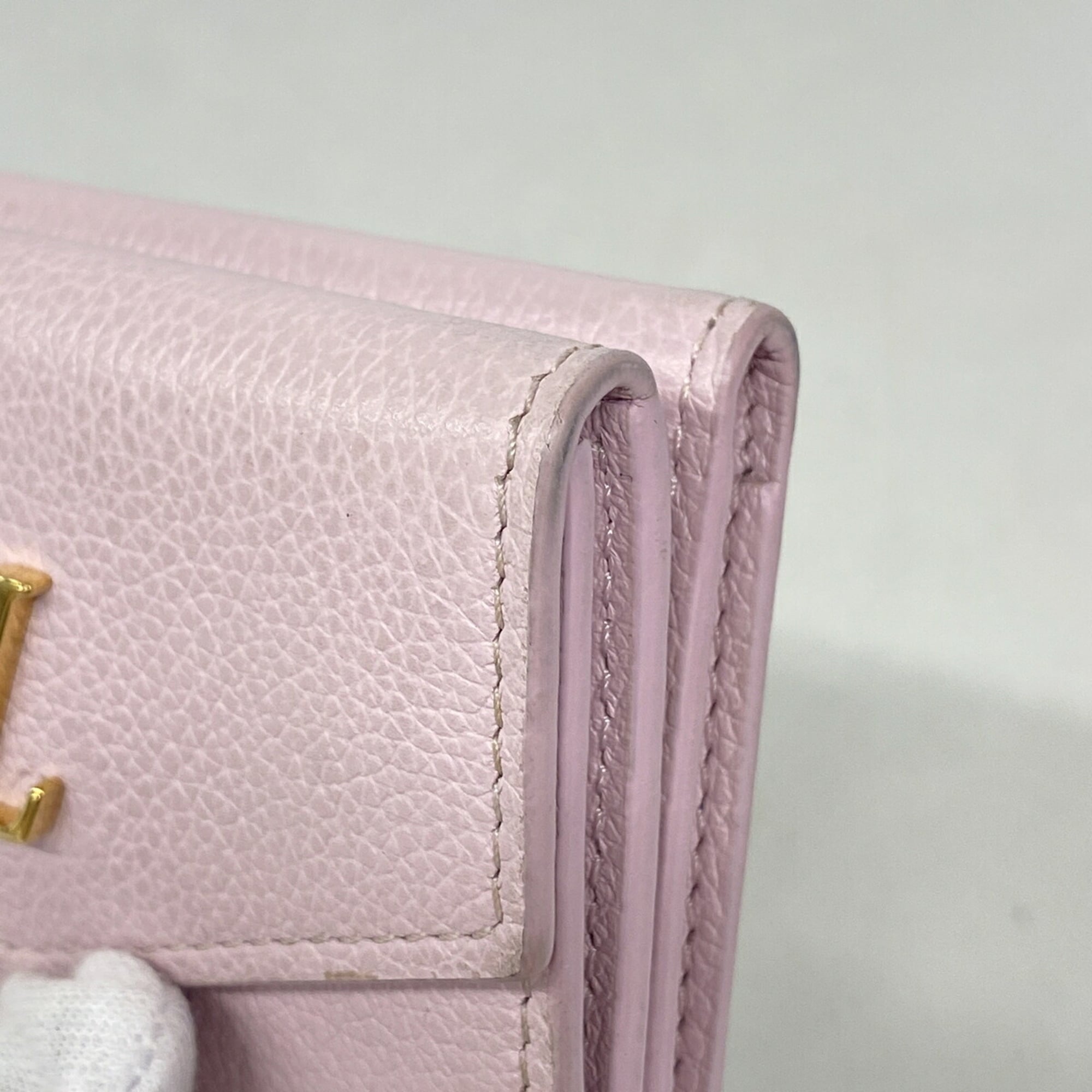 Louis Vuitton Light Pink Wallet (Tri-Fold) (Pre-Owned)