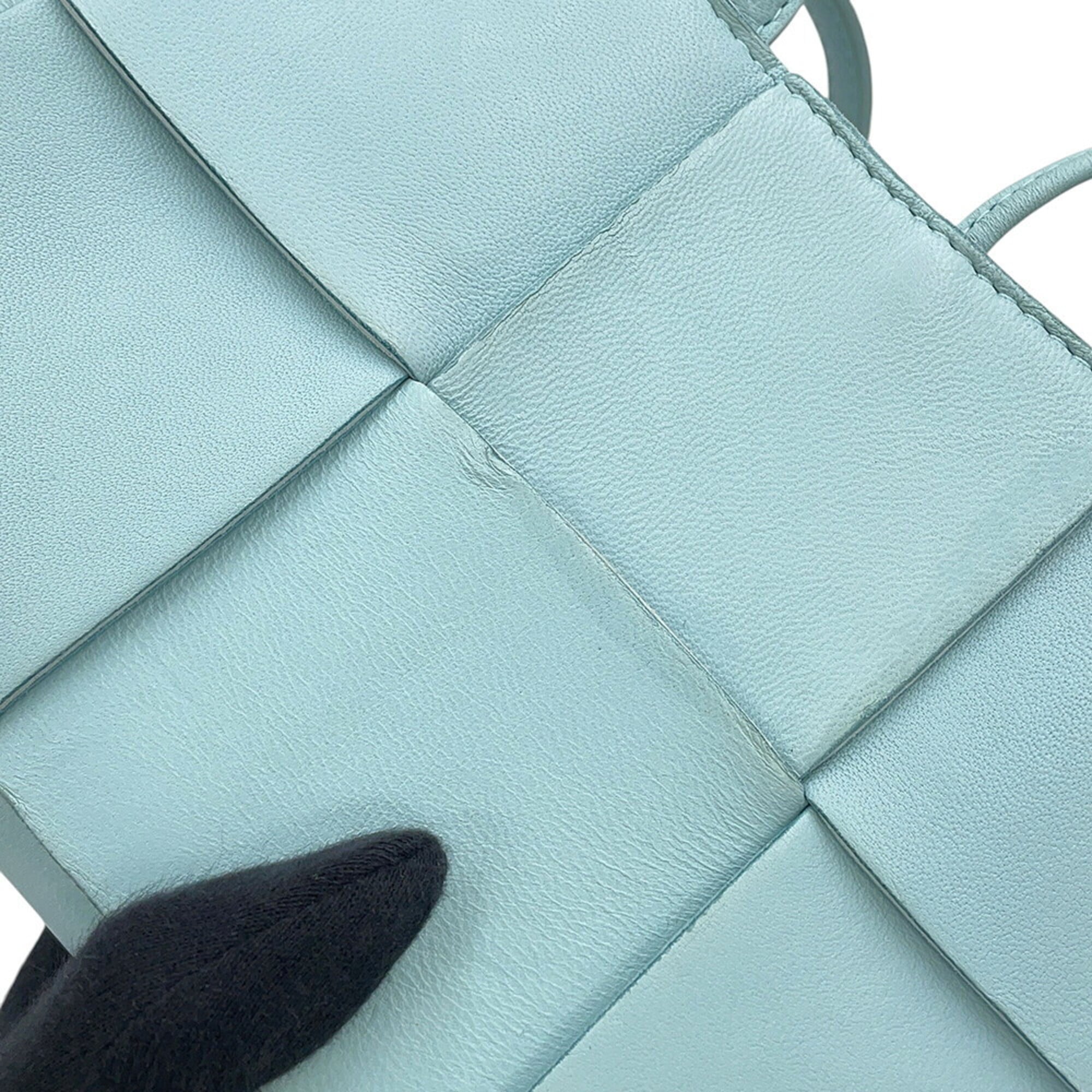 Bottega Veneta Light Blue Leather Handbag (Pre-Owned)