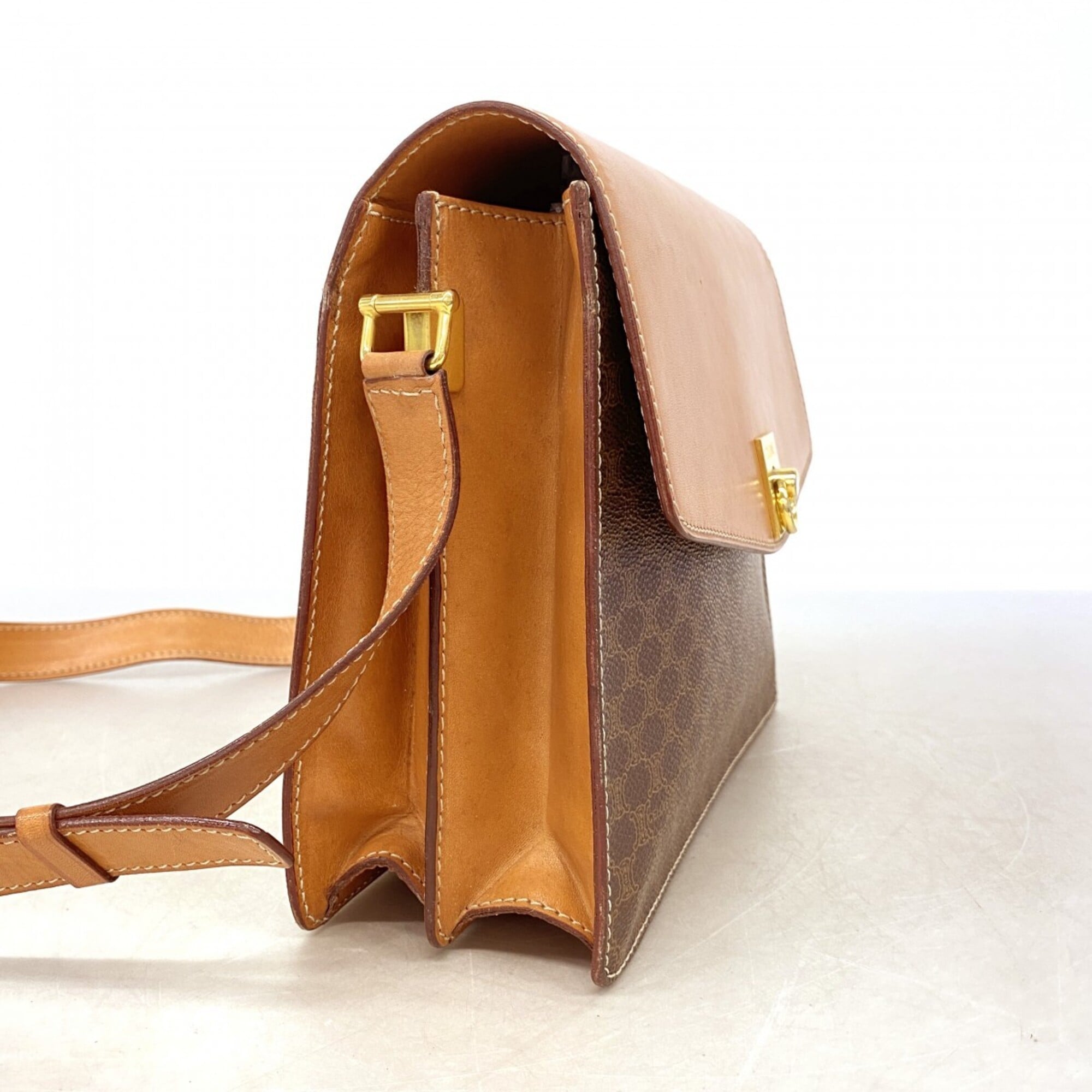 Celine Brown Pvc Shoulder Bag (Pre-Owned)