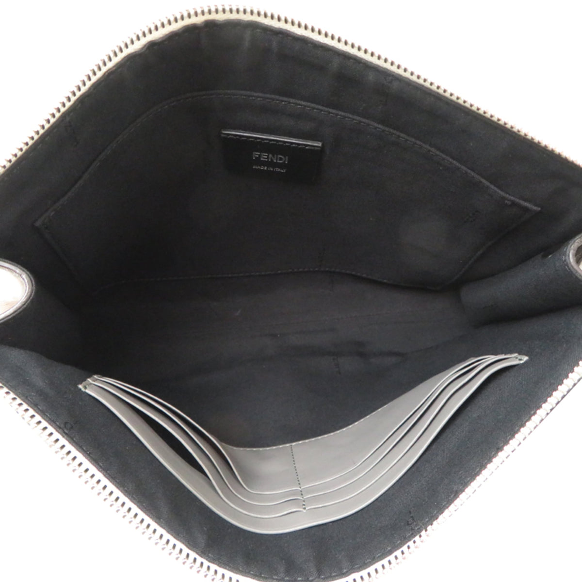 Fendi Gray White Leather Clutch Bag (Pre-Owned)