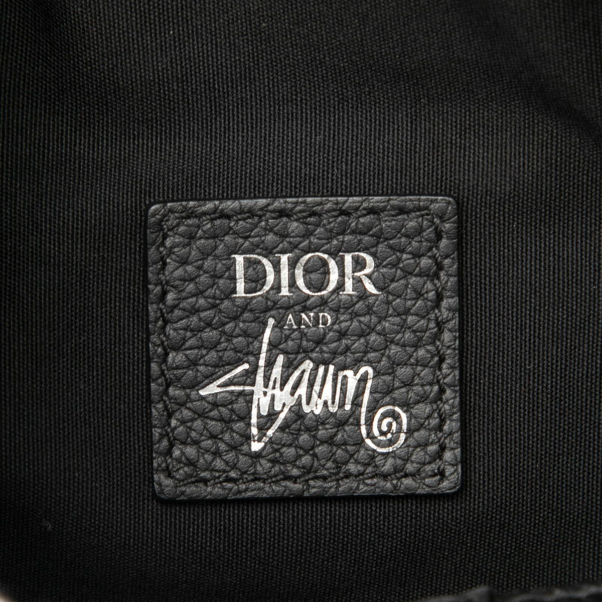Christian Dior Black Leather Shoulder Bag Sling Bag (Pre-Owned)