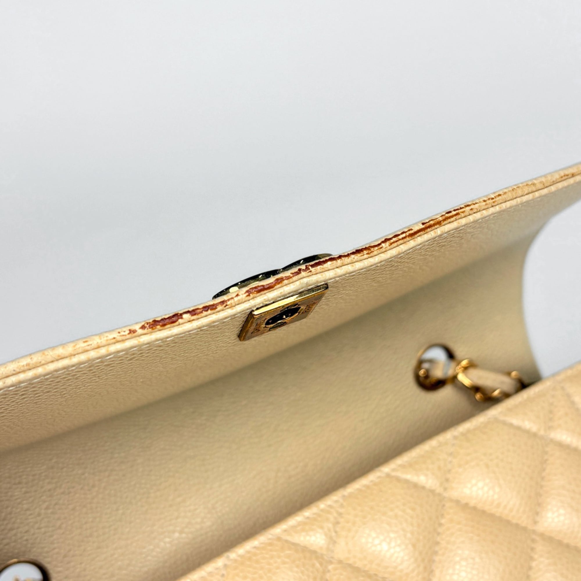 Chanel Beige Grained Calfskin Shoulder Bag (Pre-Owned)