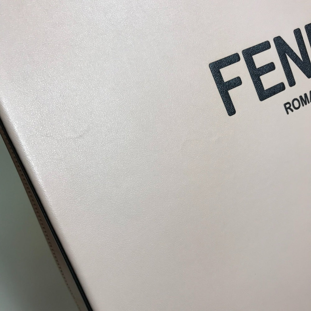 Fendi Pink Leather Tote Bag (Pre-Owned)
