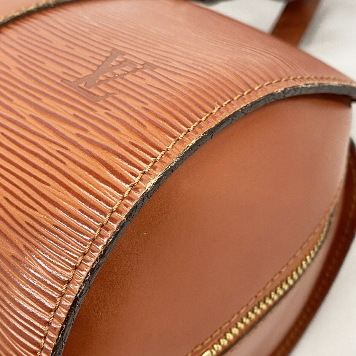 Louis Vuitton Kenyan Brown Handbag (Pre-Owned)