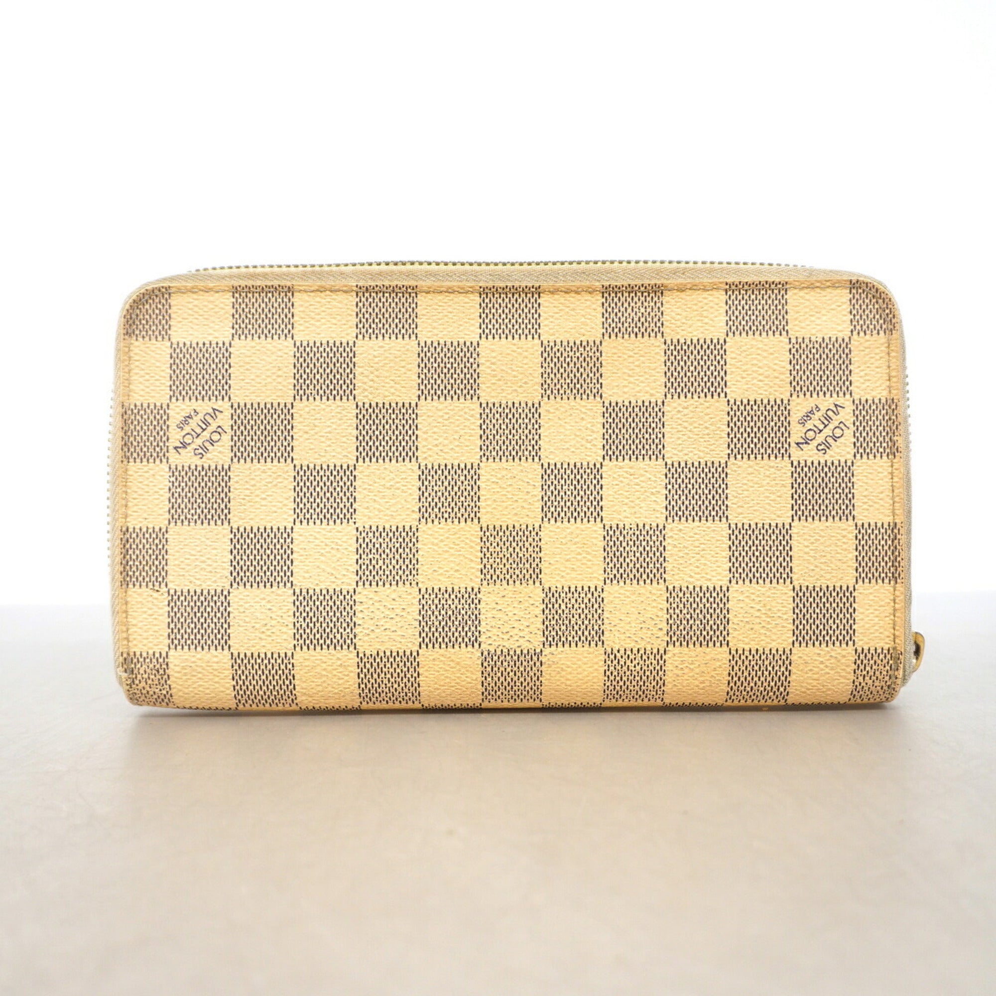 Louis Vuitton White Long Wallet (Bi-Fold) (Pre-Owned)