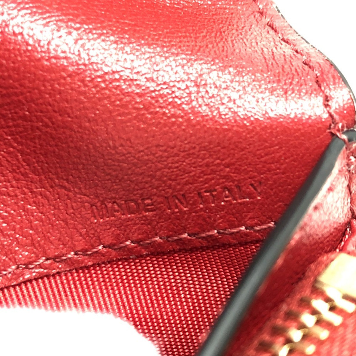 Valentino Red Color Leather Coin Purse/Coin Case (Pre-Owned)