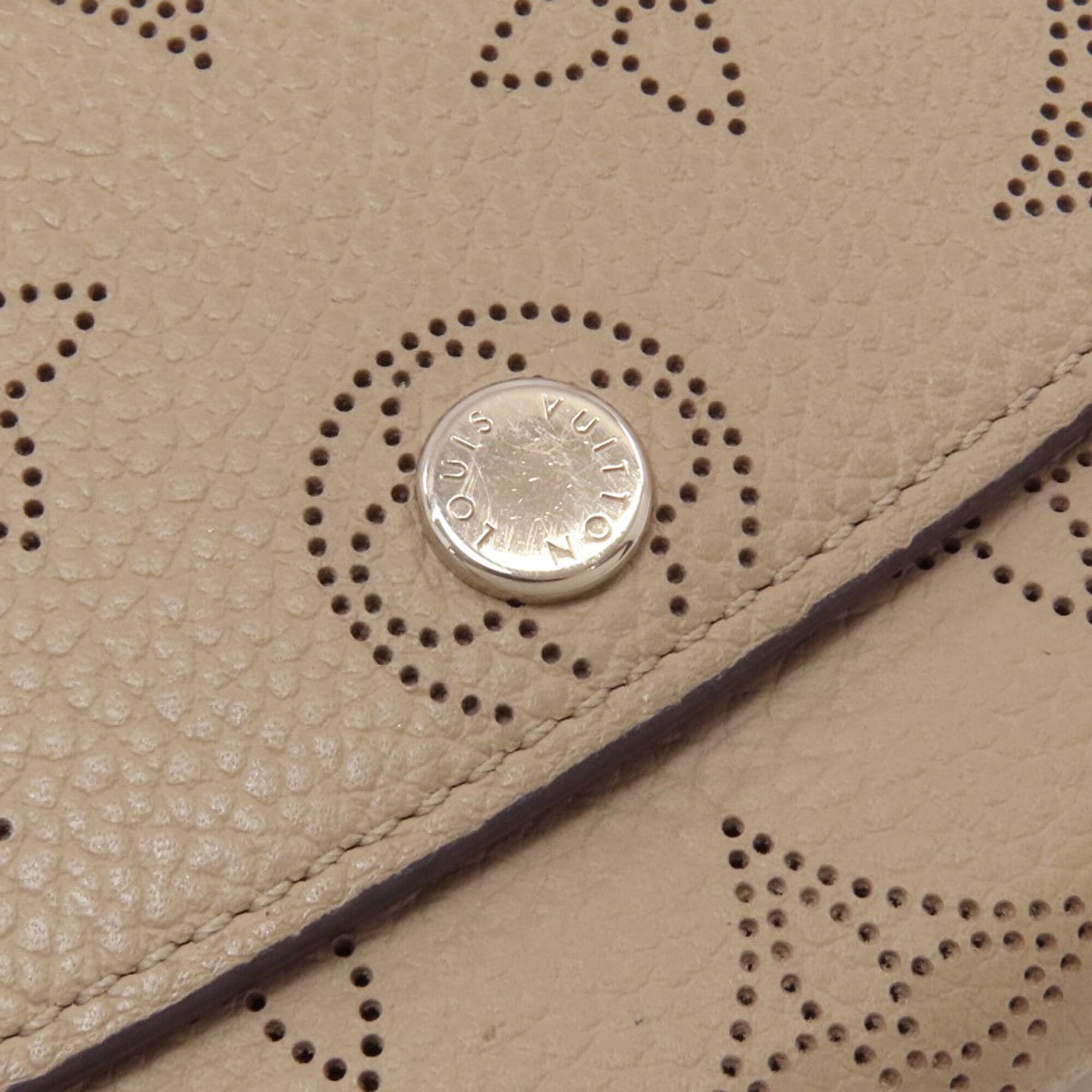 Louis Vuitton Galle Mahina Leather Leather Long Wallet (Bi-Fold) (Pre-Owned)