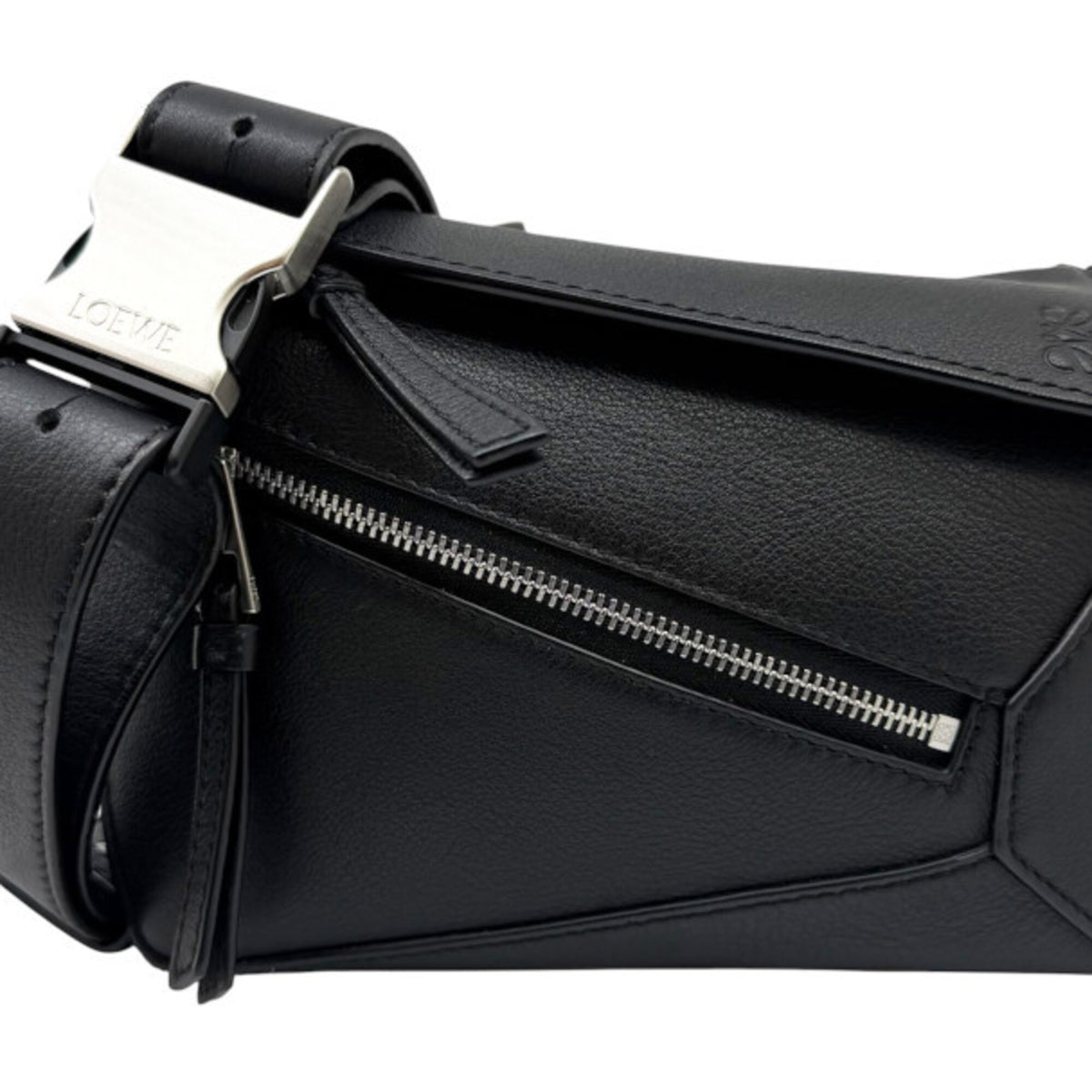 Loewe Puzzle Black Leather Fanny Pack Sling Bag (Pre-Owned)