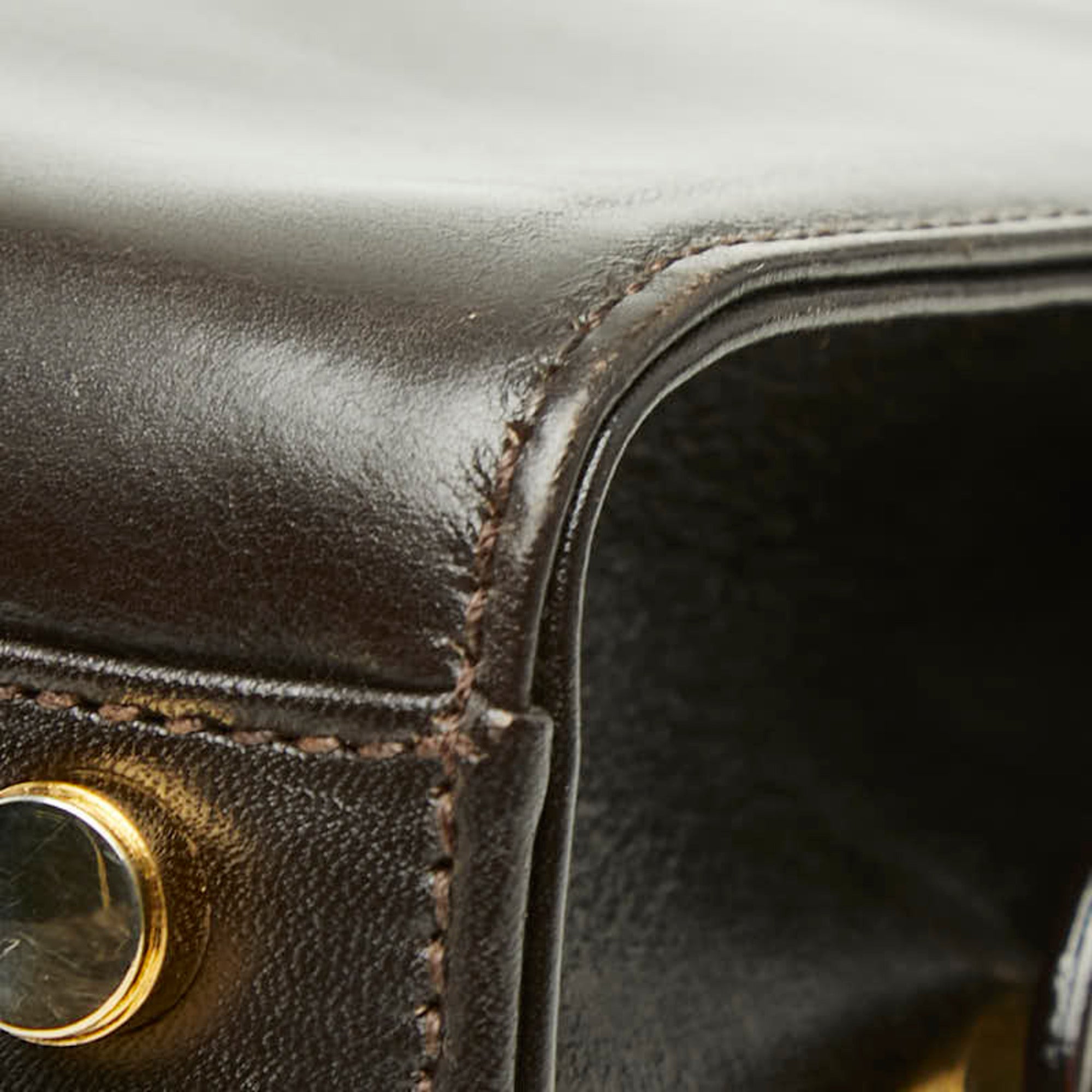 Salvatore Ferragamo Brown Leather Handbag (Pre-Owned)