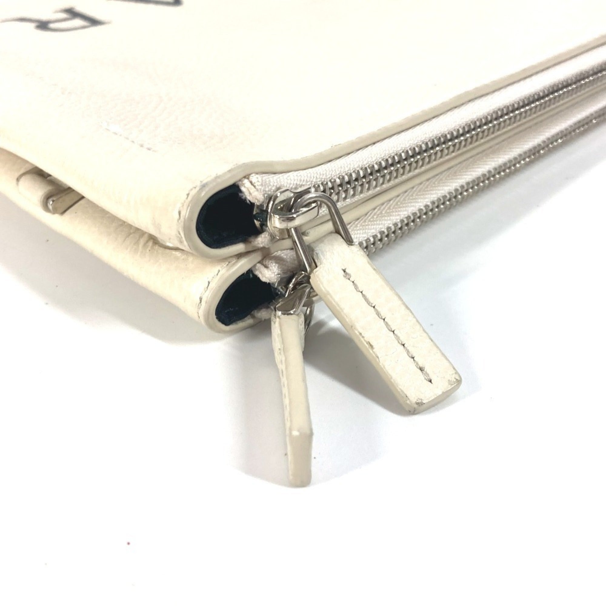 Bvlgari Black White Leather Clutch Bag Pouch (Pre-Owned)