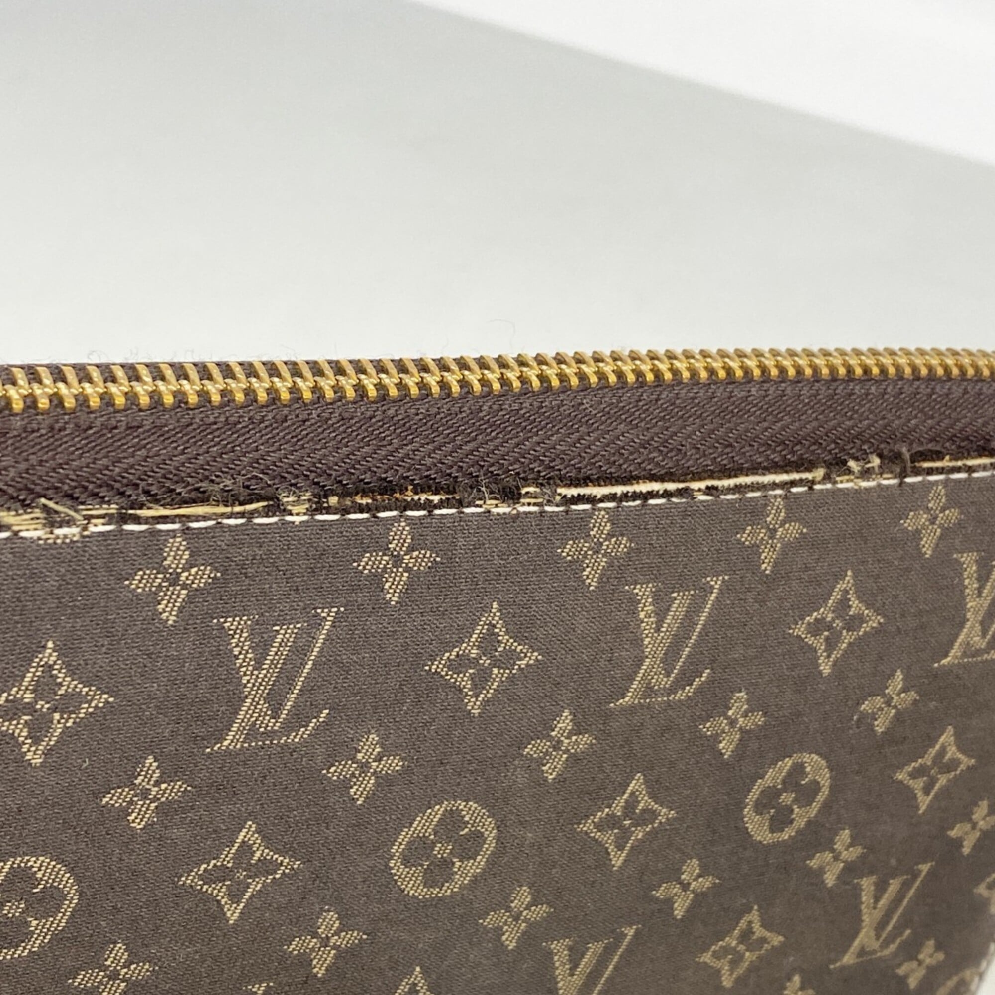 Louis Vuitton Ebene Long Wallet (Bi-Fold) (Pre-Owned)