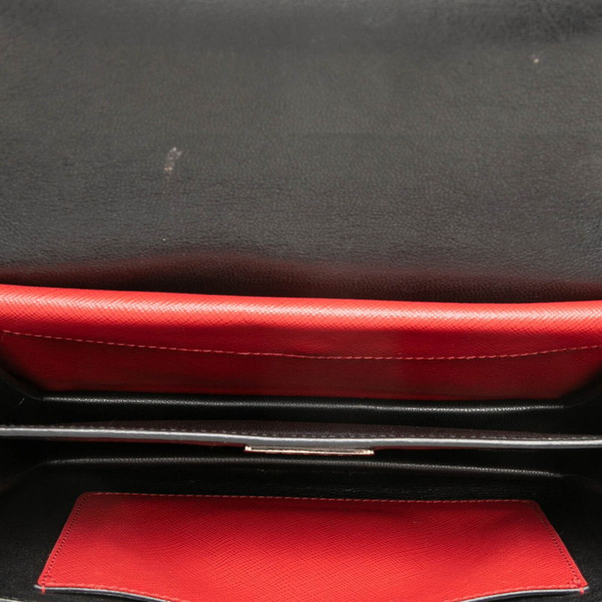 Prada Red Color Leather Handbag Shoulder Bag (Pre-Owned)