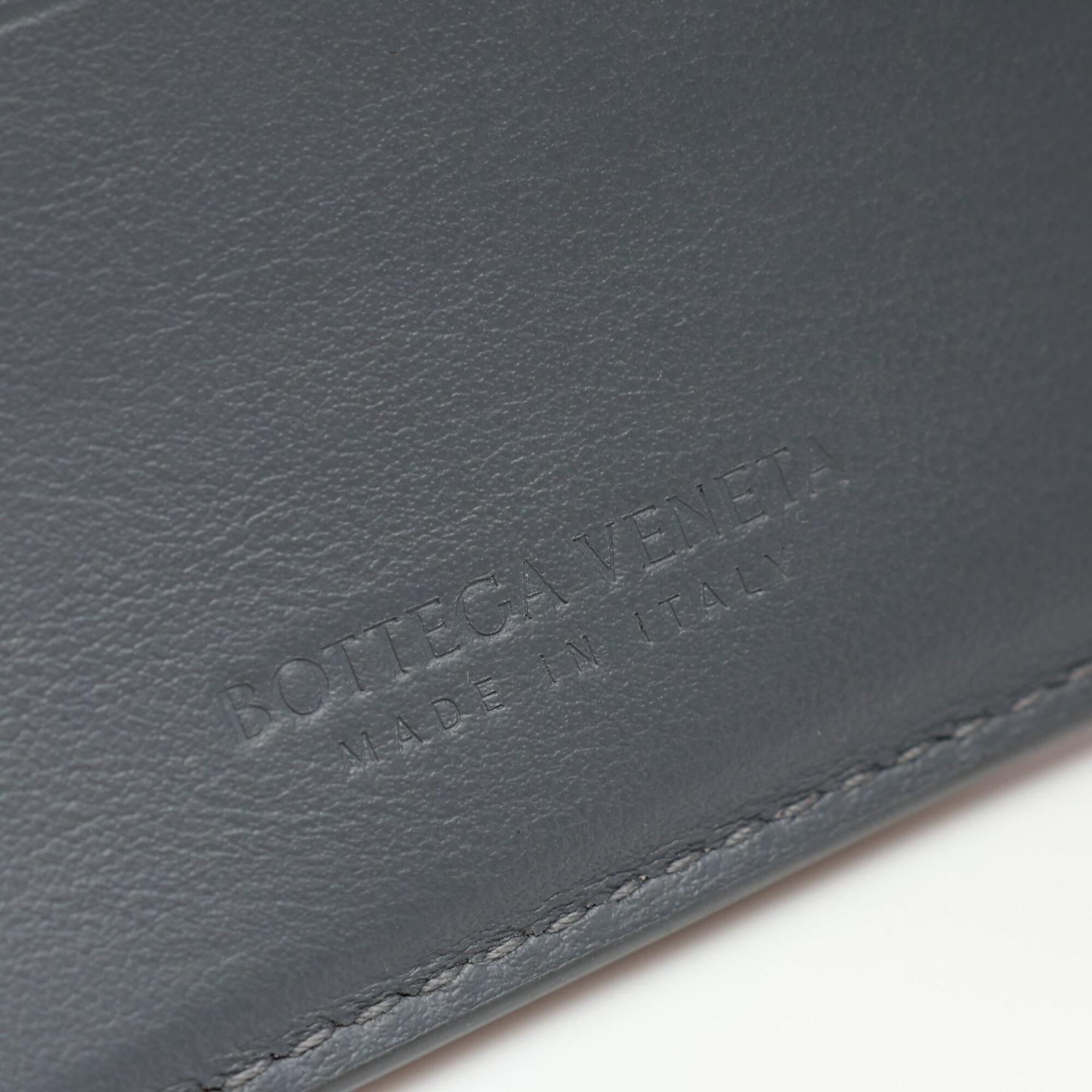 Bottega Veneta Gray Leather Wallet (Bi-Fold) (Pre-Owned)