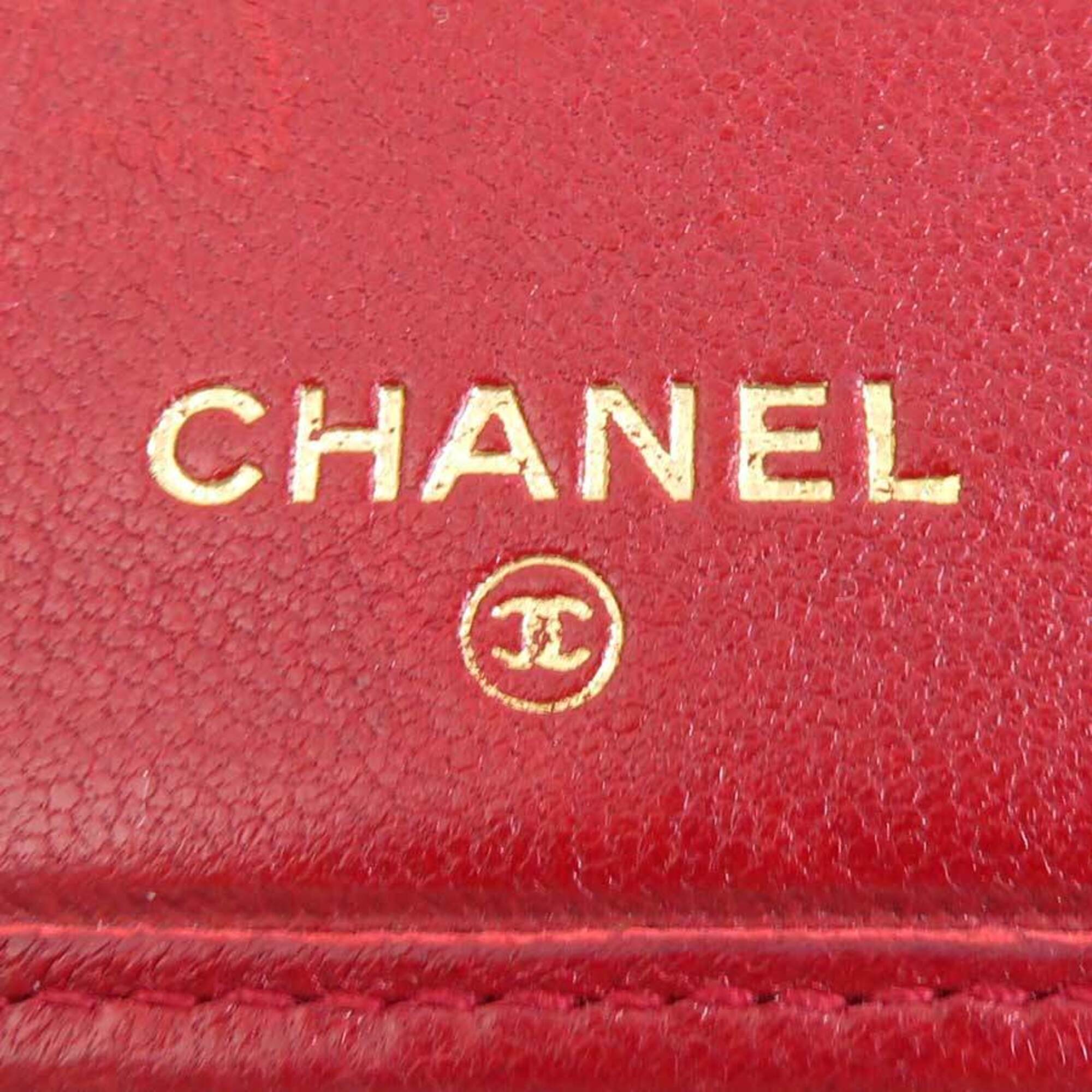 Chanel Red Color Leather Wallet (Bi-Fold) (Pre-Owned)