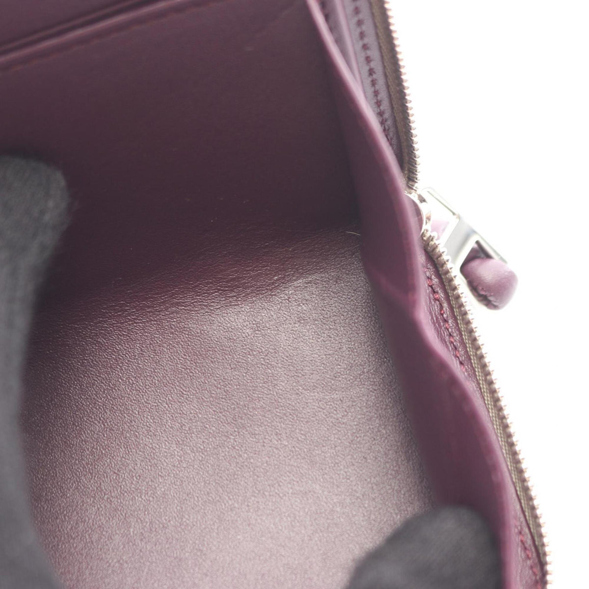 Loewe Beige Leather Coin Purse/Coin Case (Pre-Owned)