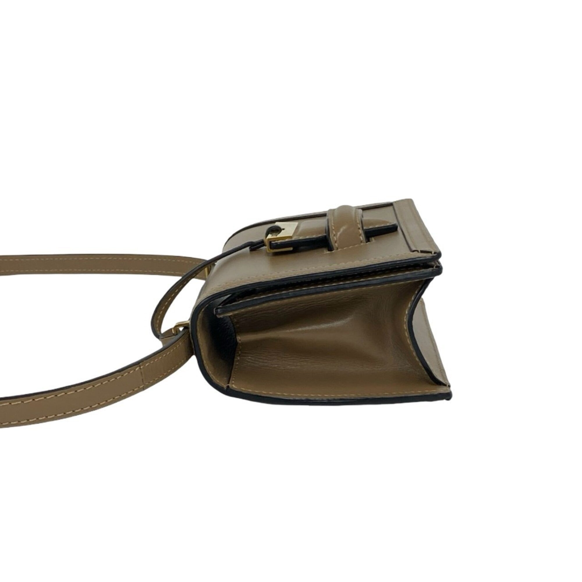 Loewe Beige Leather Pochette Shoulder Bag (Pre-Owned)