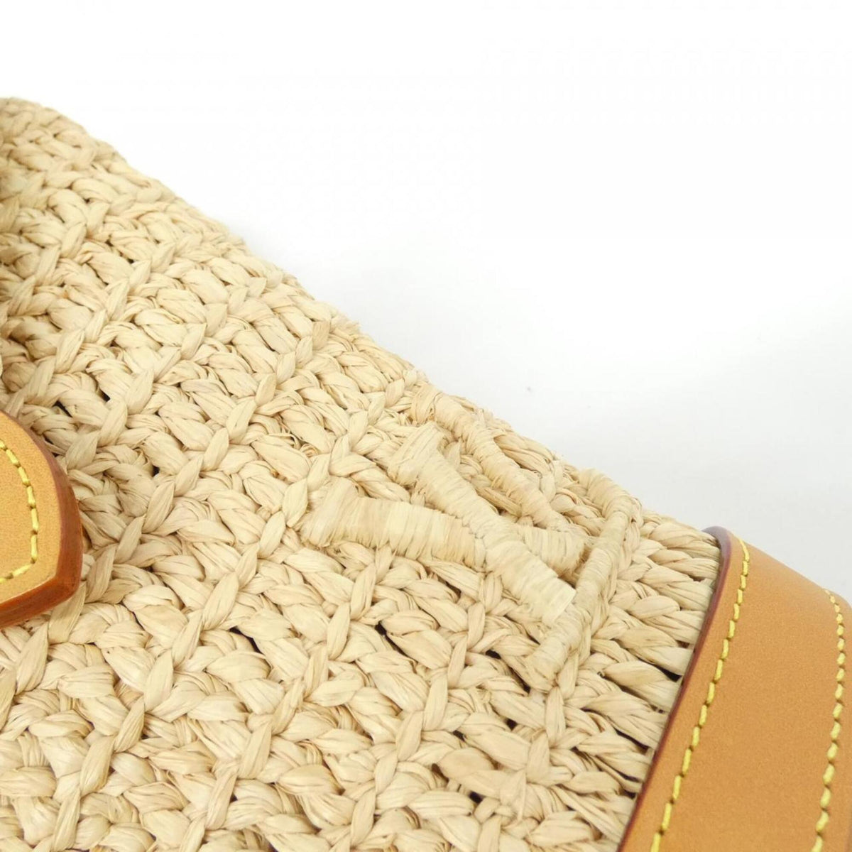 Louis Vuitton Beige Natural Raffia Handbag Pouch Shoulder Bag (Pre-Owned)