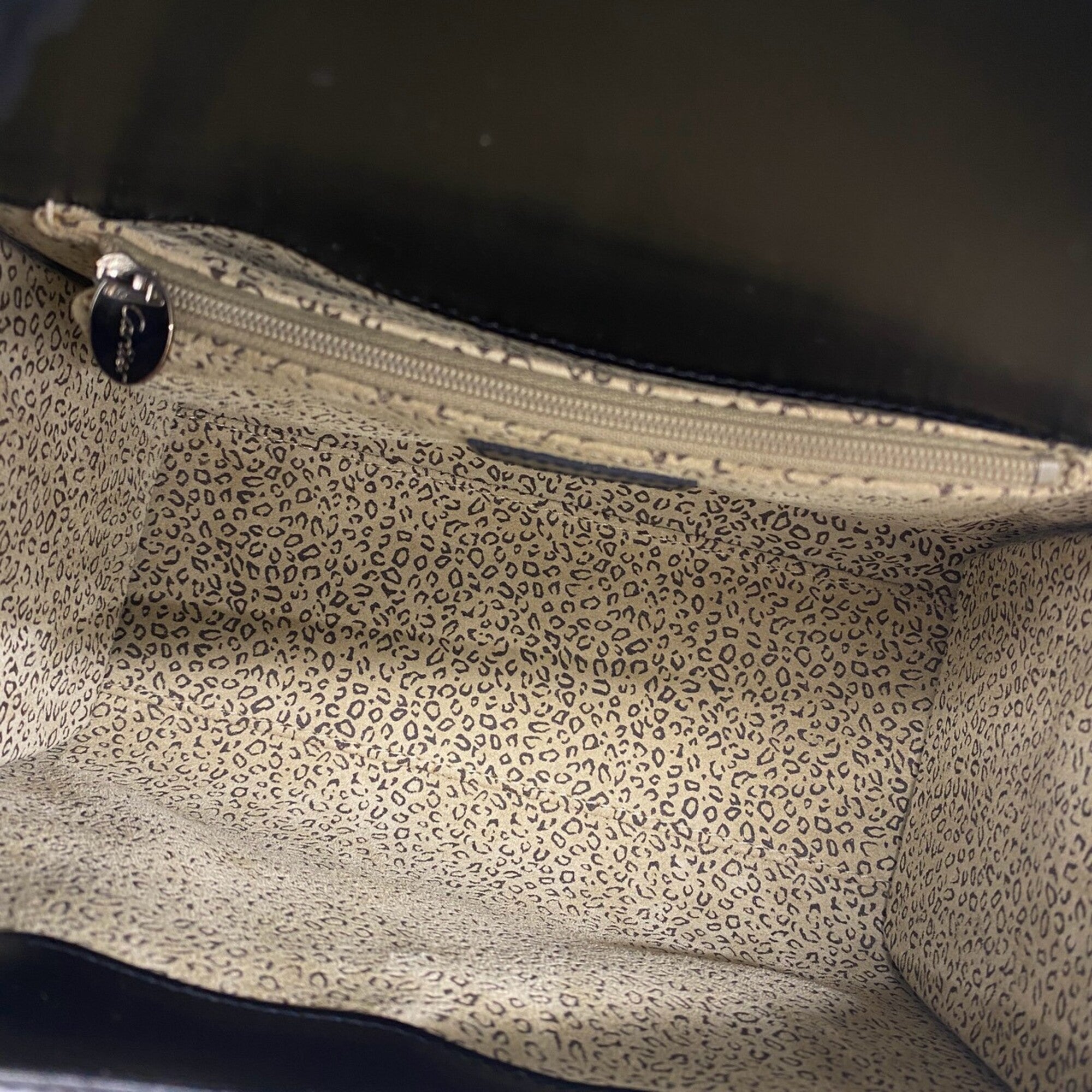 Cartier Black Leather Handbag (Pre-Owned)