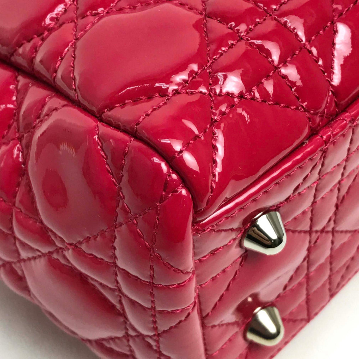 Christian Dior Pink Leather Handbag (Pre-Owned)