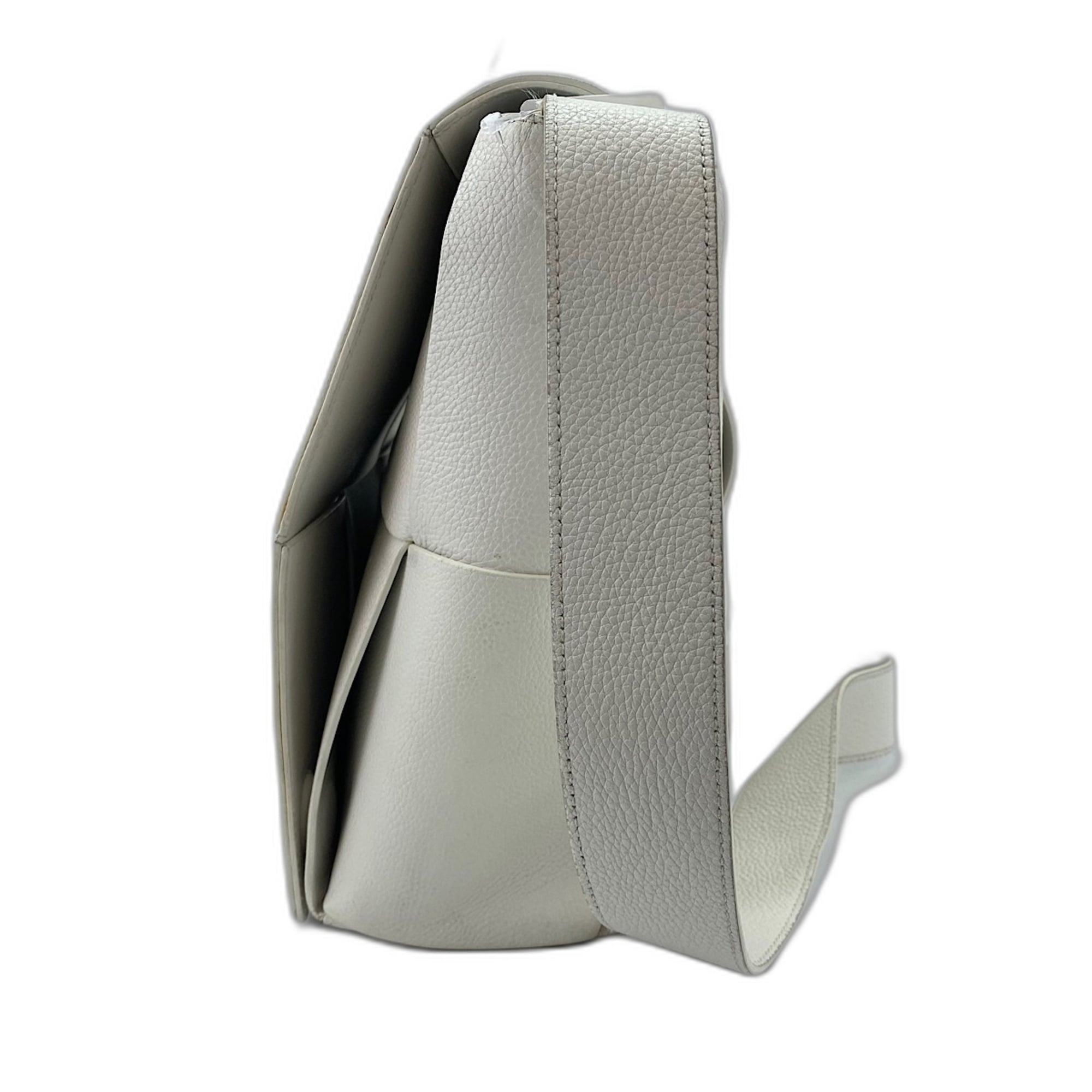 Bottega Veneta Clear White Intrecciato Shoulder Bag (Pre-Owned)