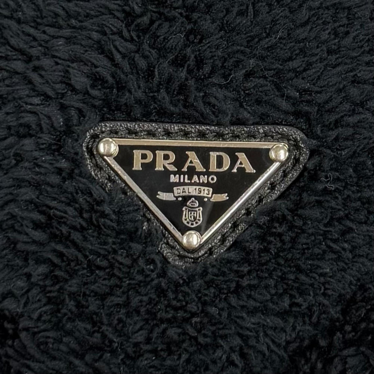 Prada Navy Handbag (Pre-Owned)