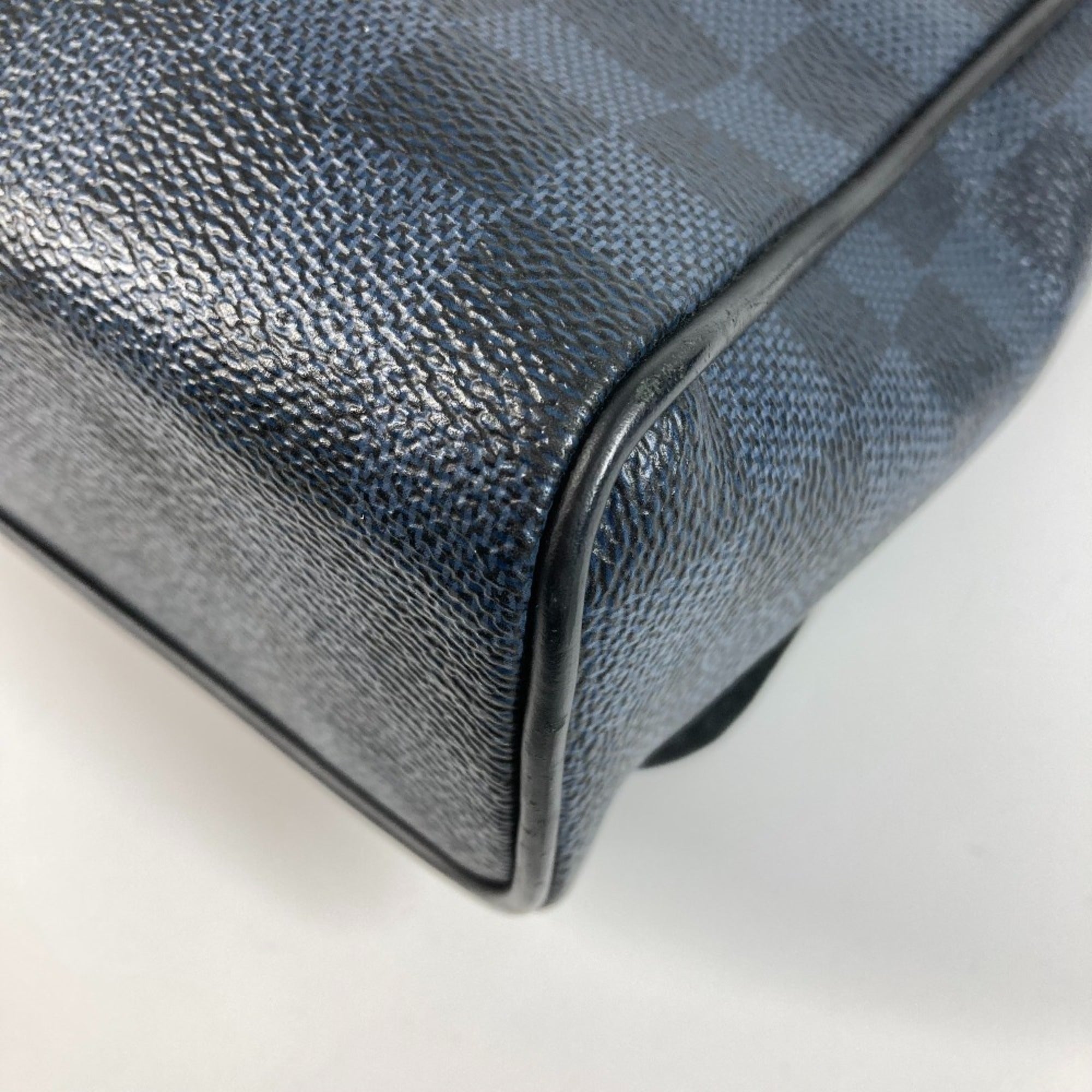 Louis Vuitton Damier Cobalt Multi-Color Navy Shoulder Bag (Pre-Owned)