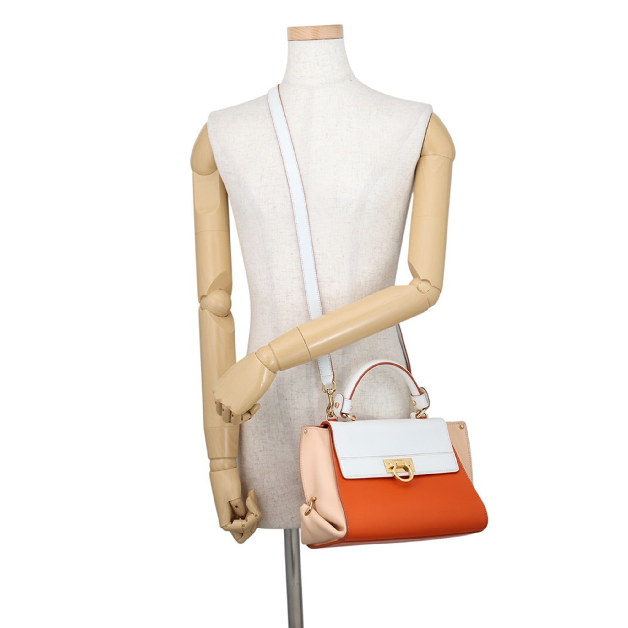 Salvatore Ferragamo Gancini Light Pink Orange White Leather Handbag (Pre-Owned)