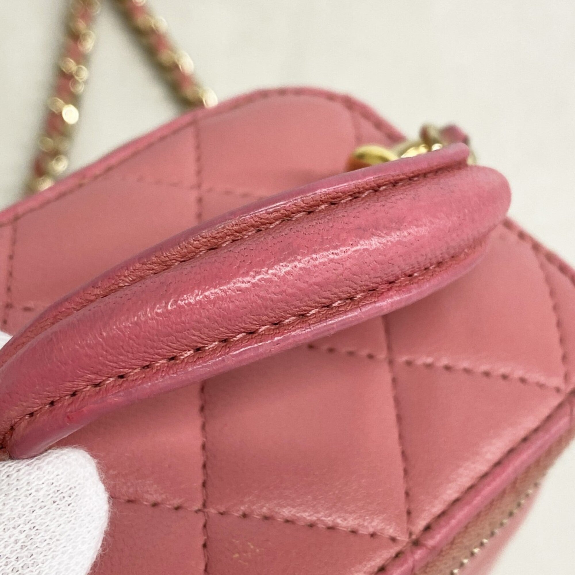 Chanel Pink Leather Vanity Bag (Pre-Owned)