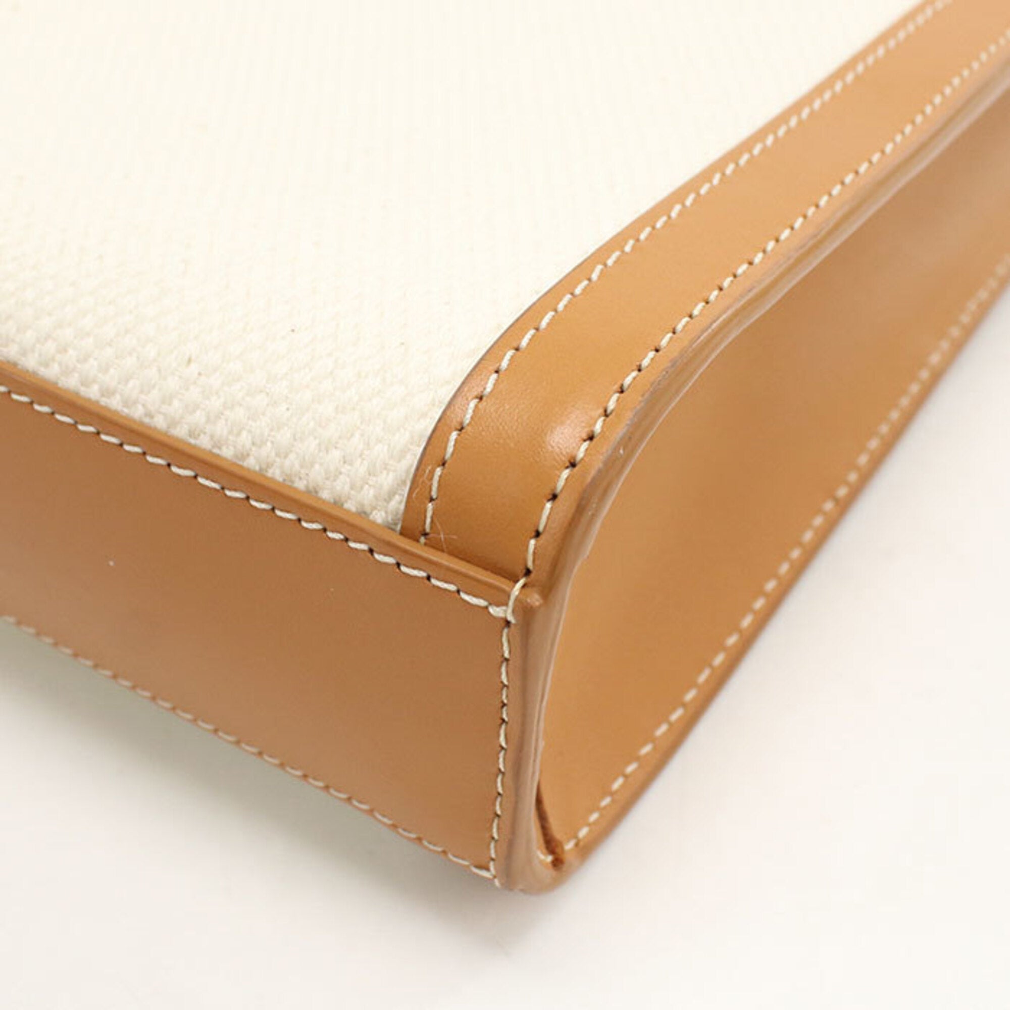 Celine Ivory Ivory Handbag (Pre-Owned)