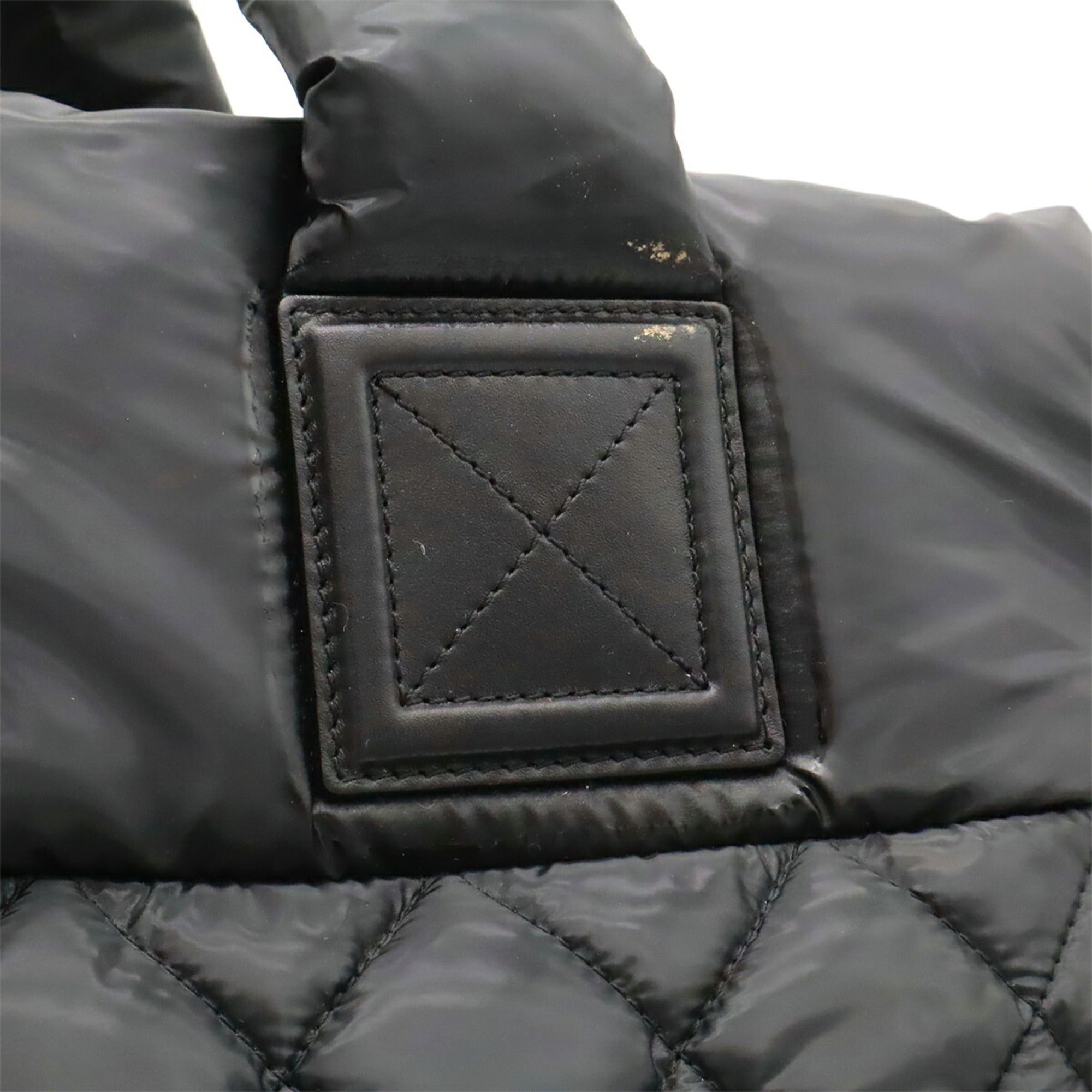 Chanel Black Quilting Handbag Tote Bag (Pre-Owned)