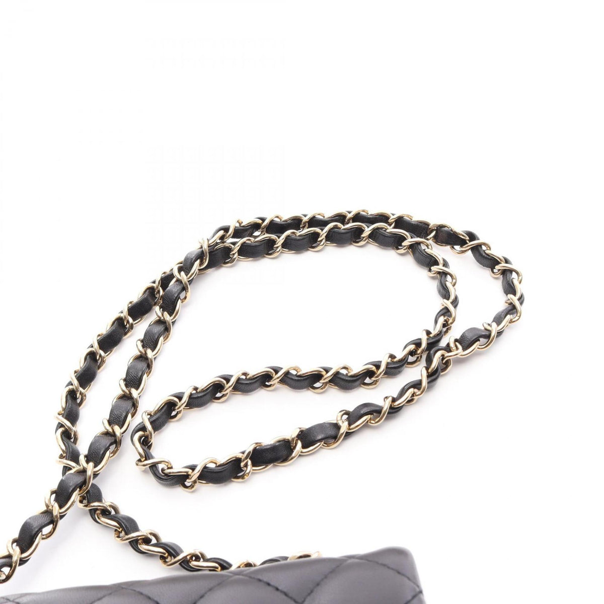 Chanel Black Leather Handbag Shoulder Bag (Pre-Owned)