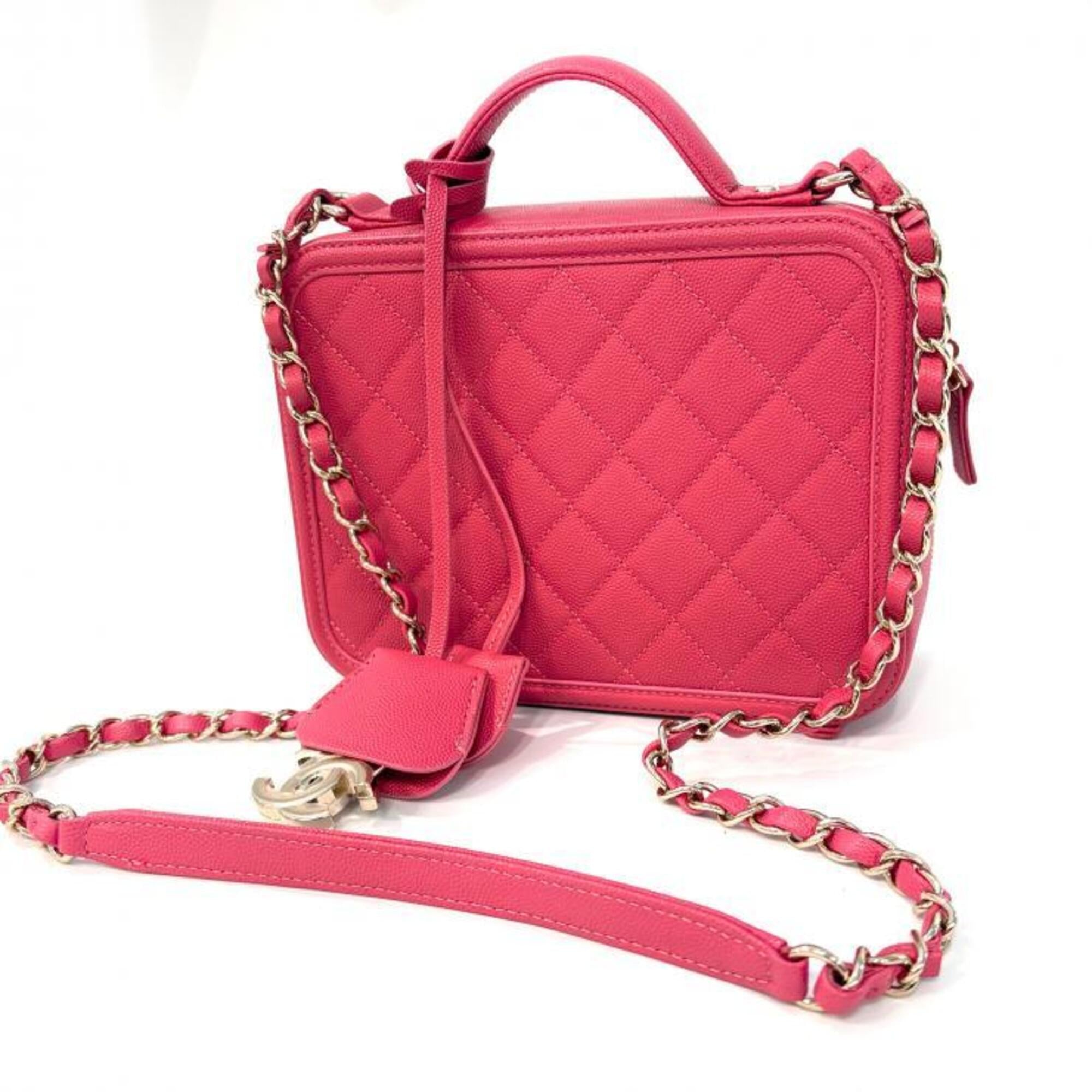 Chanel Pink Grained Calfskin Shoulder Bag (Pre-Owned)