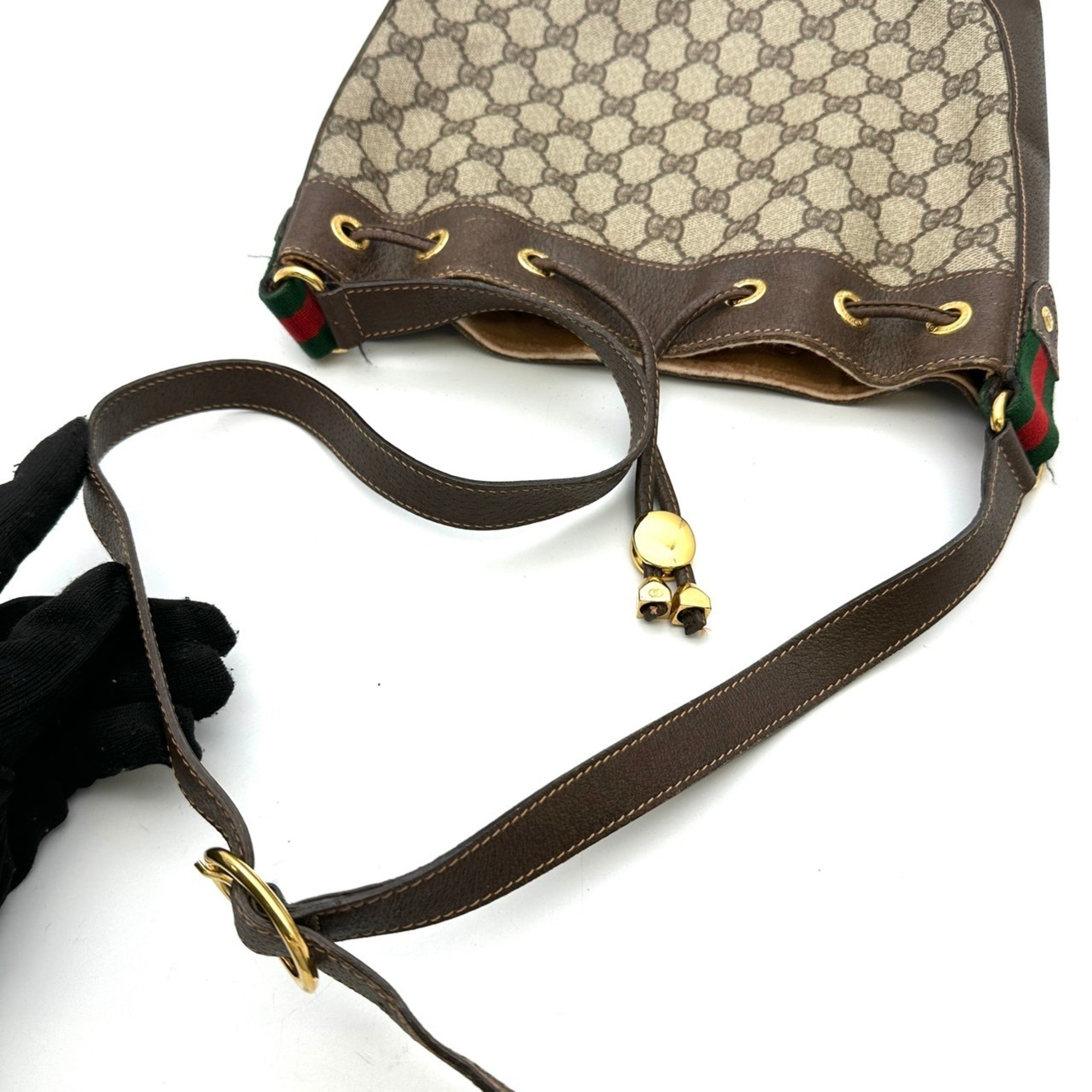 Gucci Beige Brown Gg Supreme Canvas Shoulder Bag (Pre-Owned)